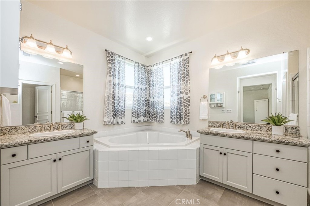 20128 Pescara Ln, Friant, CA 93626