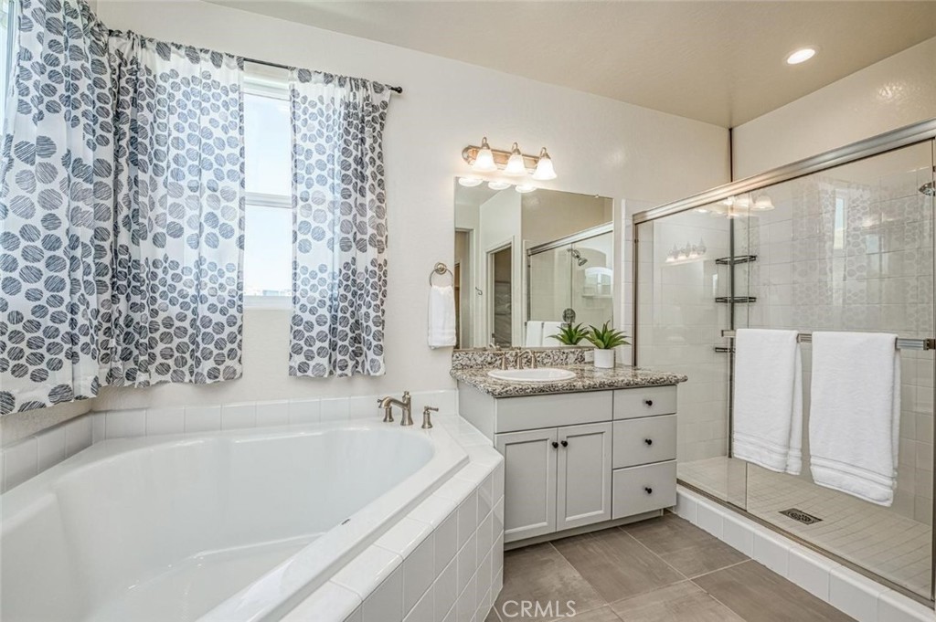 20128 Pescara Ln, Friant, CA 93626
