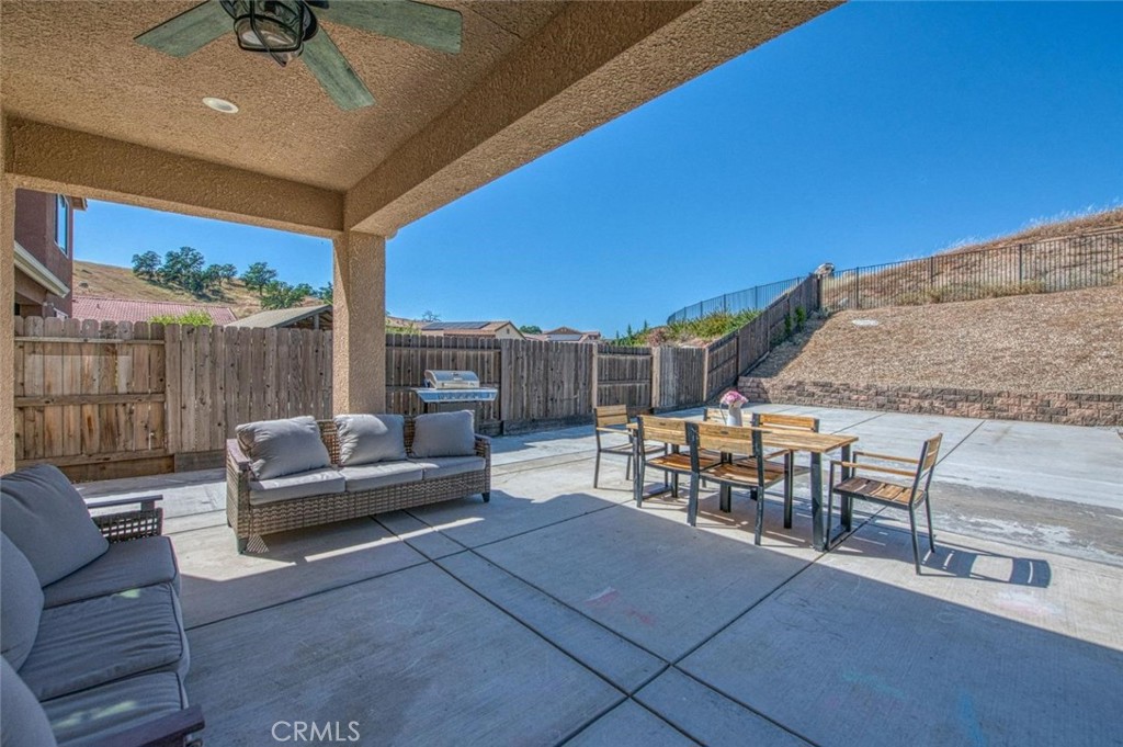 20128 Pescara Ln, Friant, CA 93626
