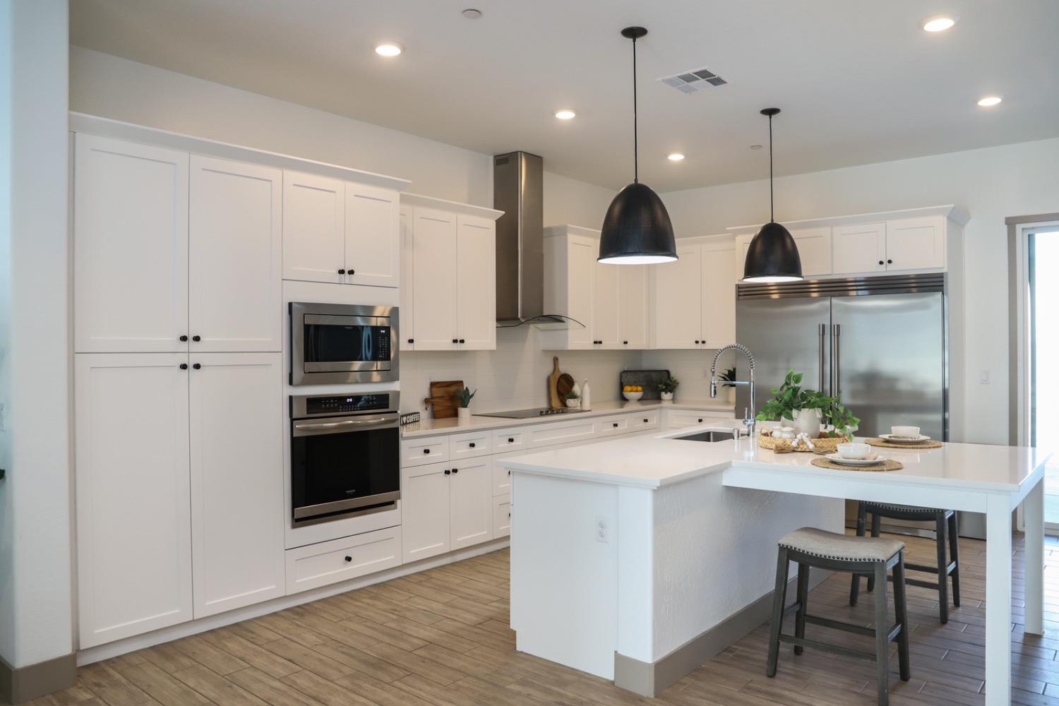 20102 Palmina Dr, Friant, CA 93626