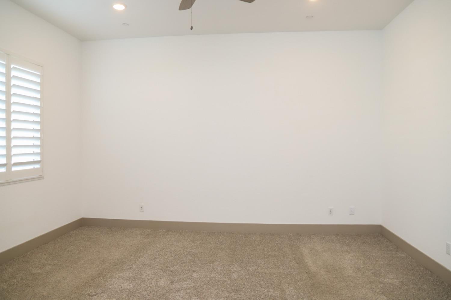 20102 Palmina Dr, Friant, CA 93626
