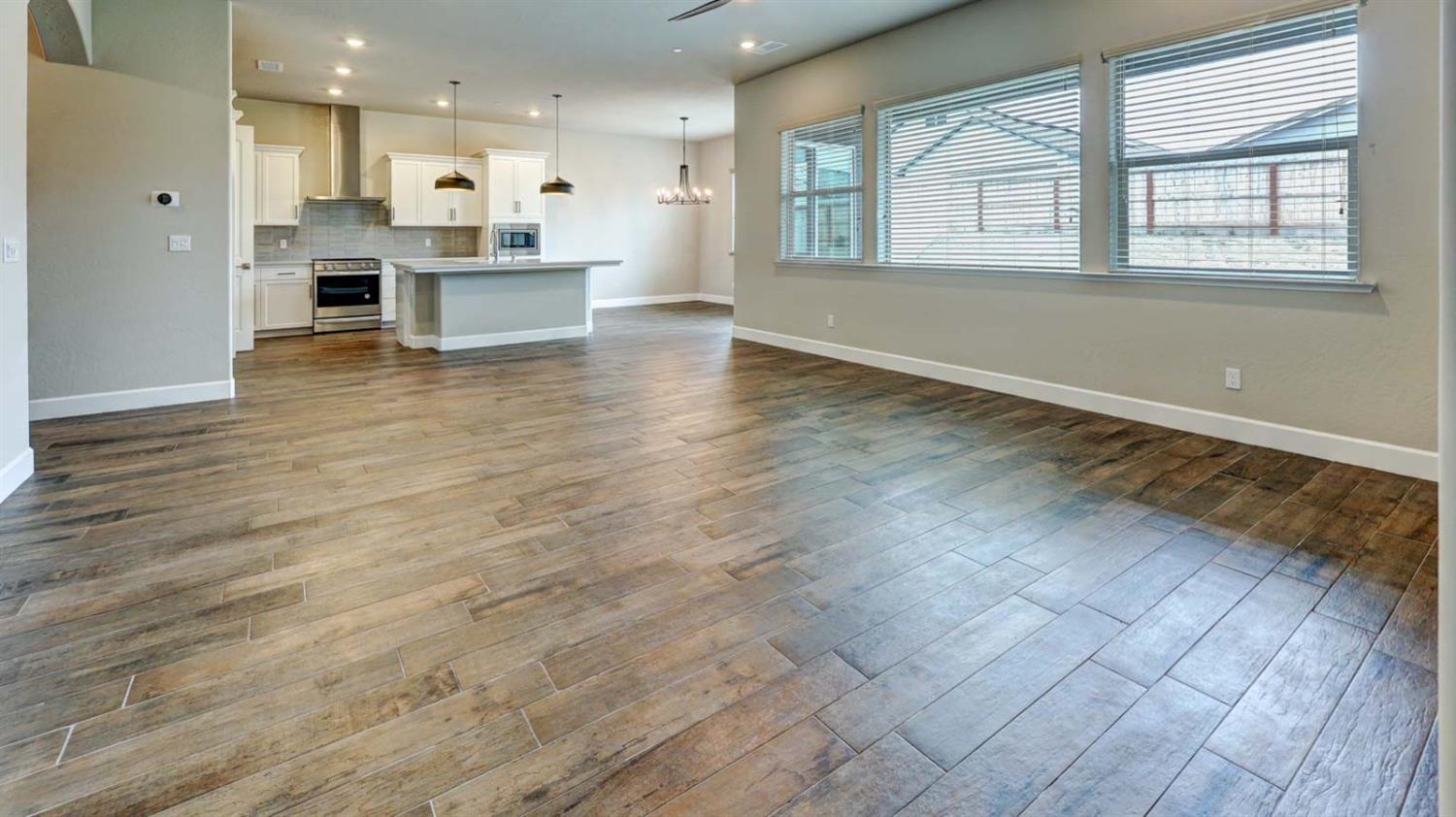 20164 Hazelwood Ln, Friant, CA 93626