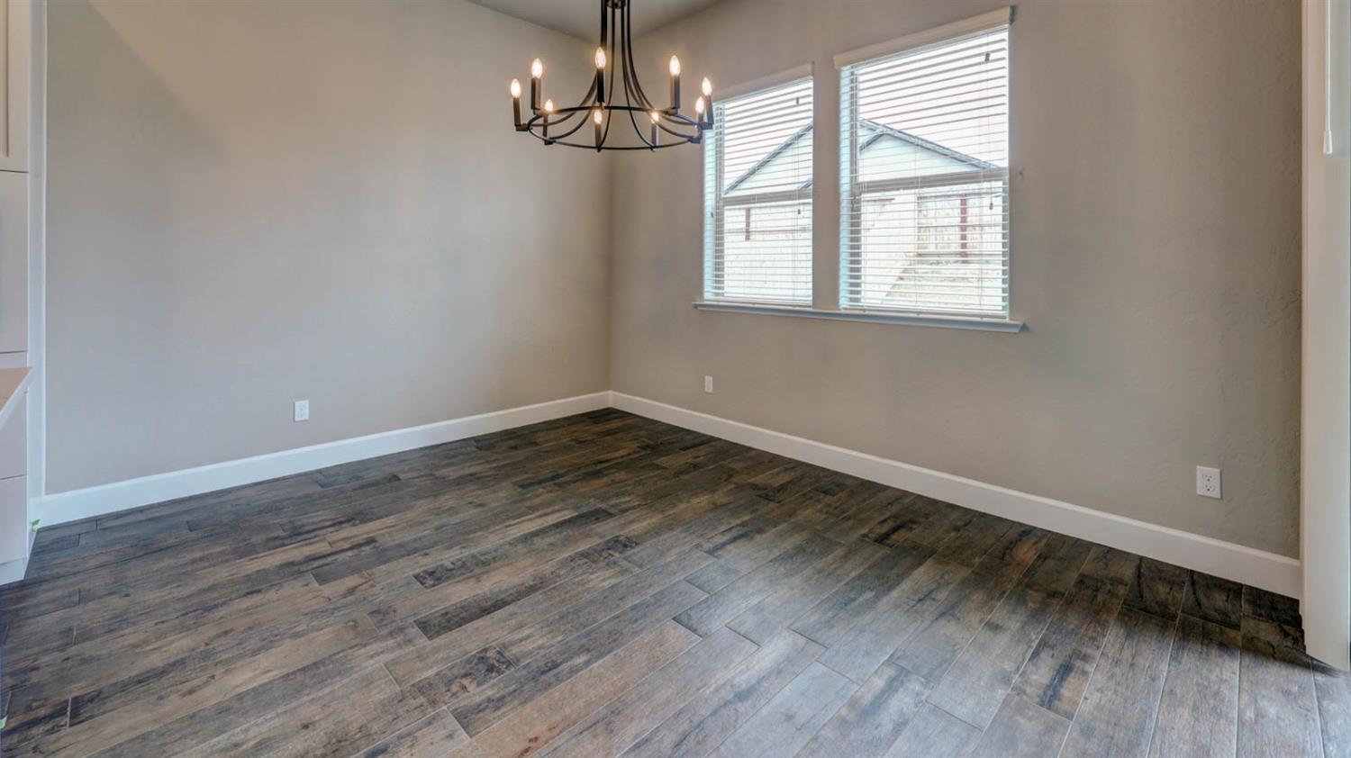 20164 Hazelwood Ln, Friant, CA 93626