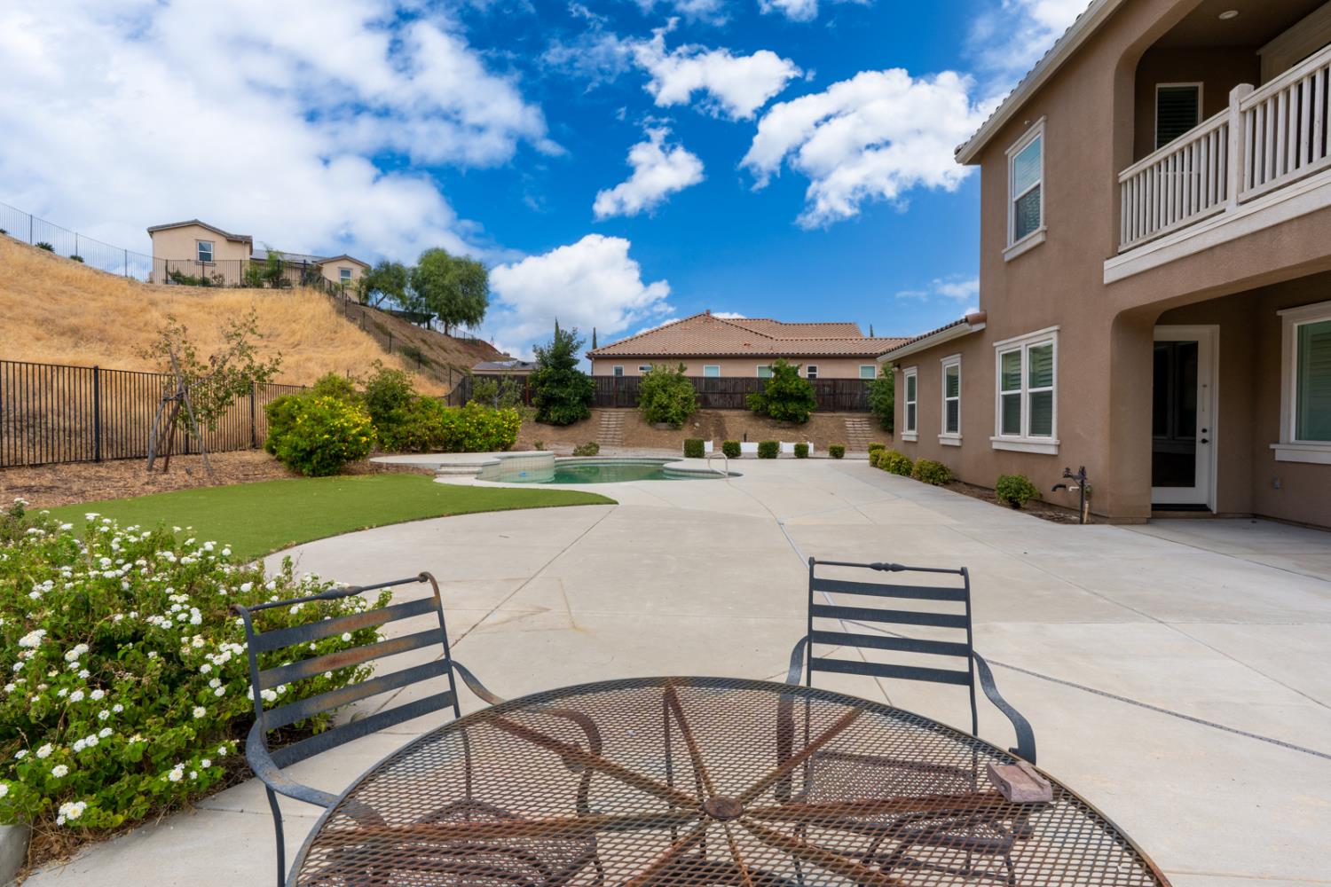 18677 Via Bellagio, Friant, CA 93626