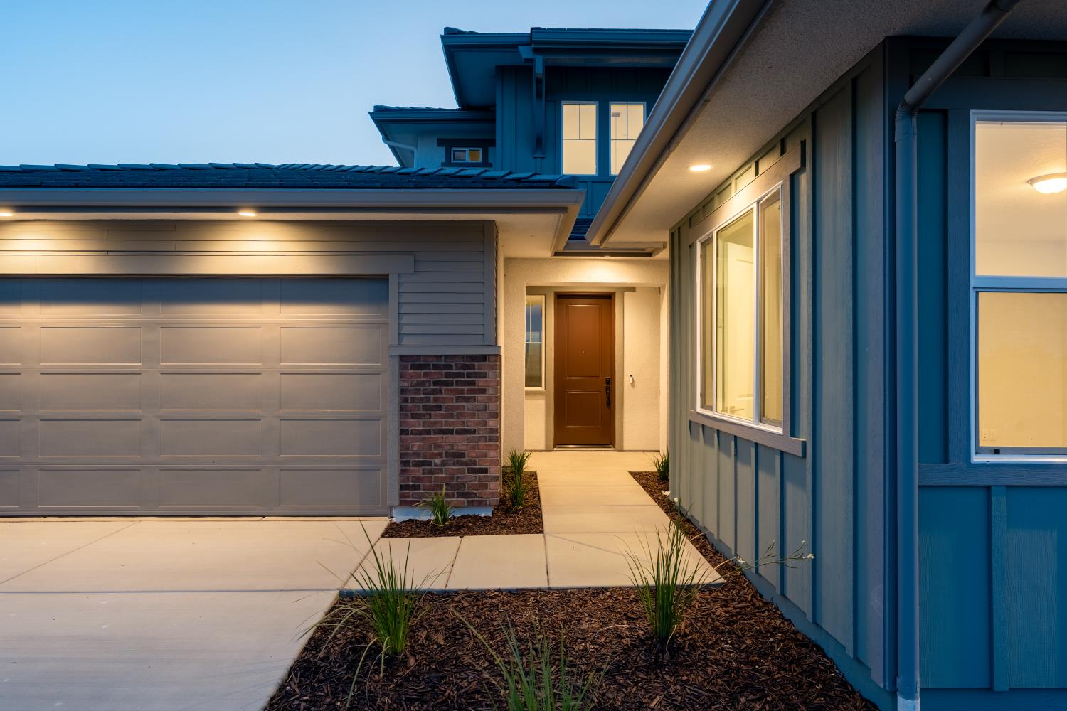8131 Creek View, Friant, CA 93626