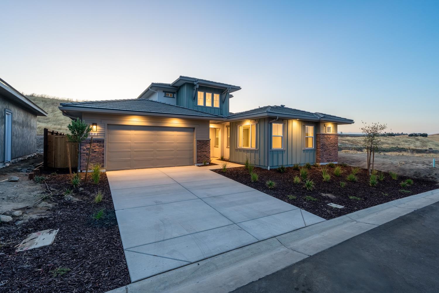 8131 Creek View, Friant, CA 93626