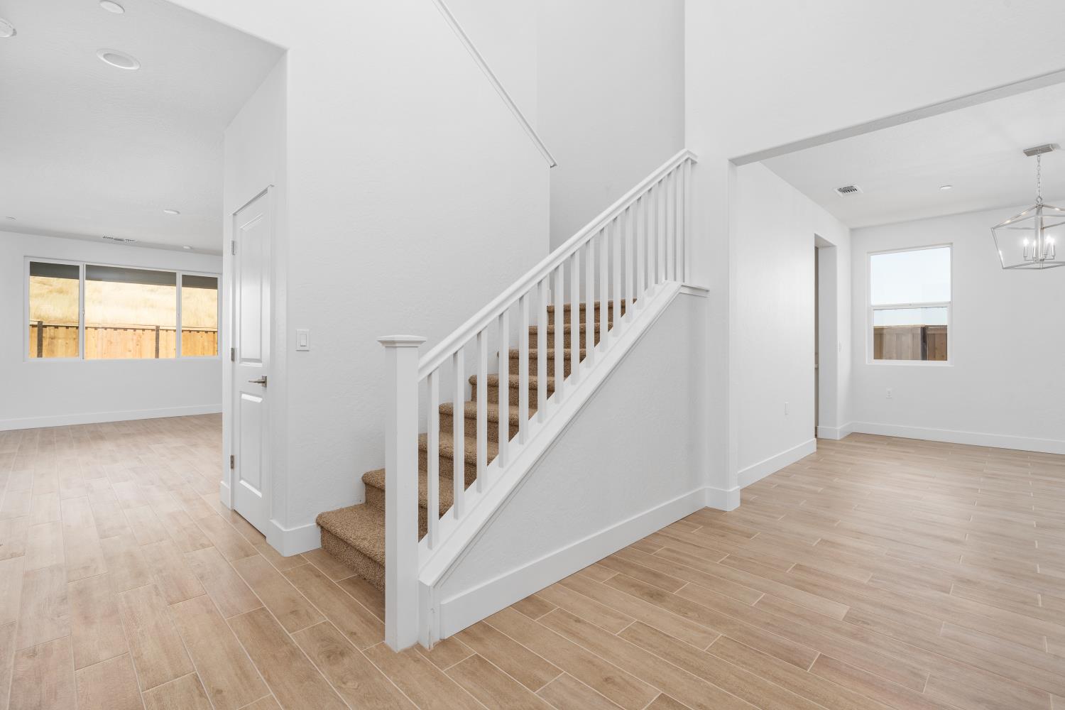8131 Creek View, Friant, CA 93626