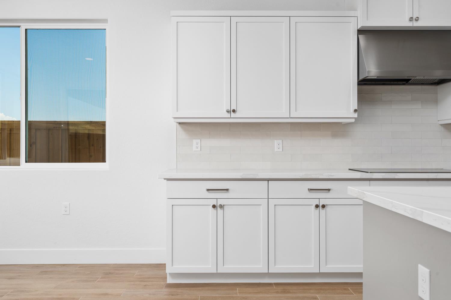 8131 Creek View, Friant, CA 93626