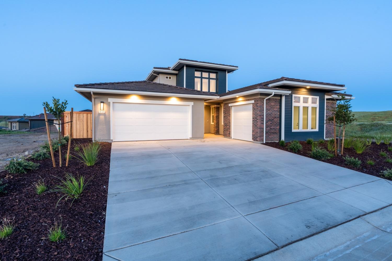 8184 Creek View, Friant, CA 93626