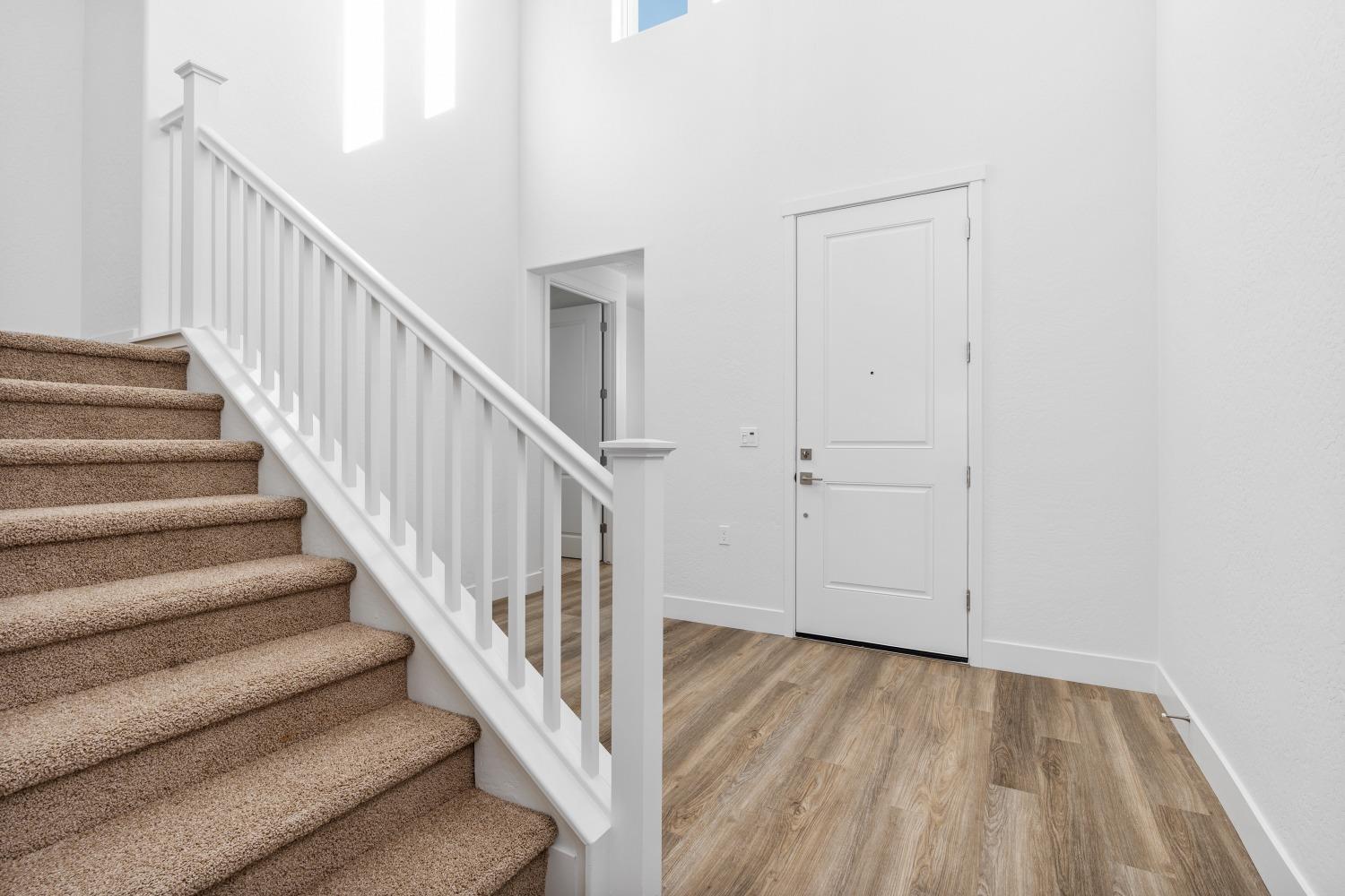 8184 Creek View, Friant, CA 93626