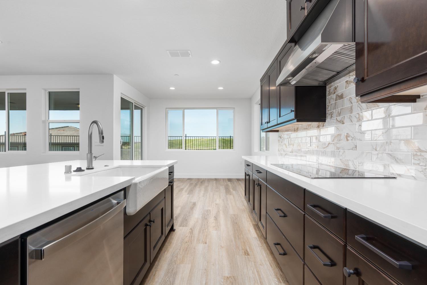 8184 Creek View, Friant, CA 93626