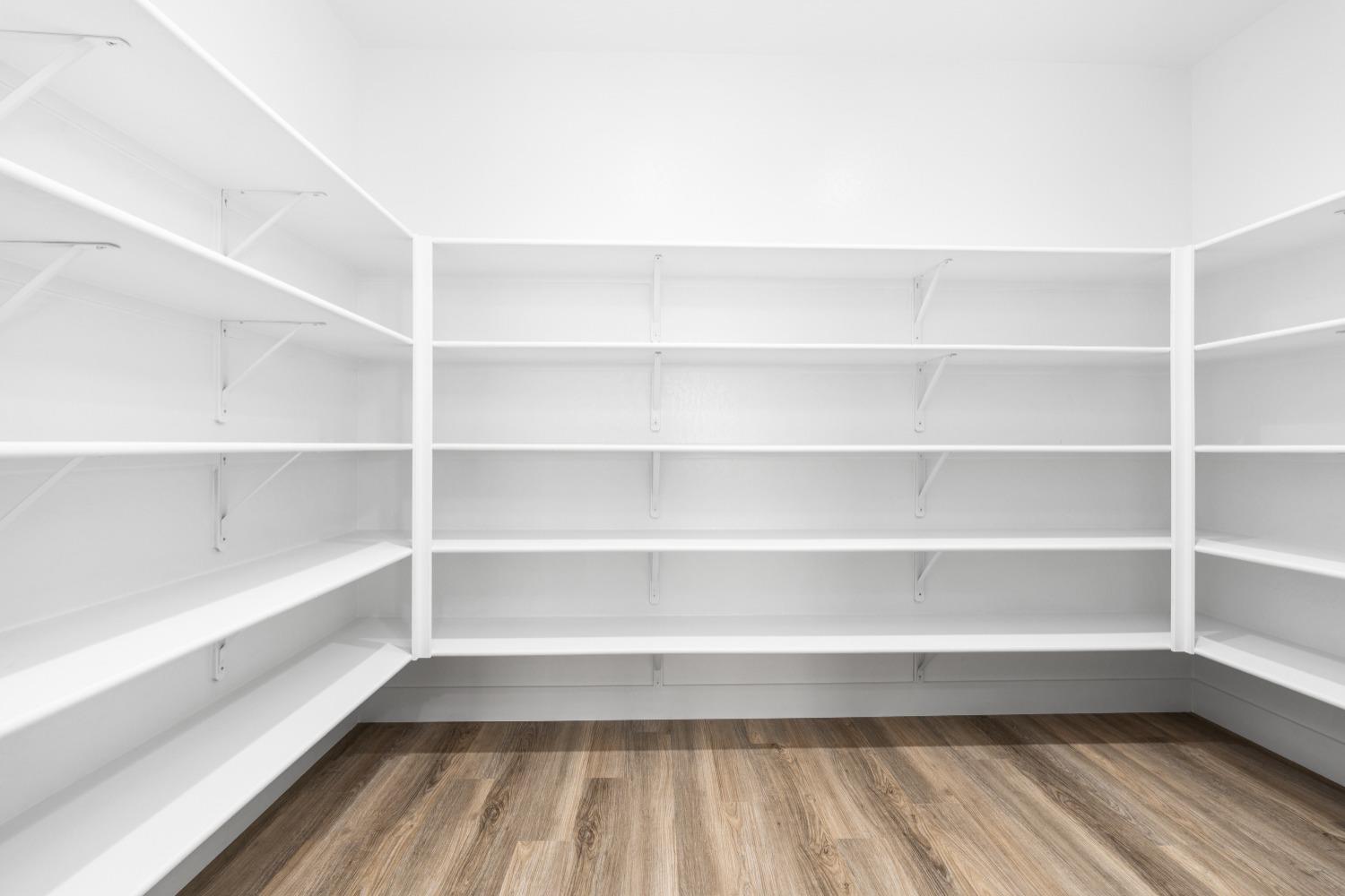 8184 Creek View, Friant, CA 93626