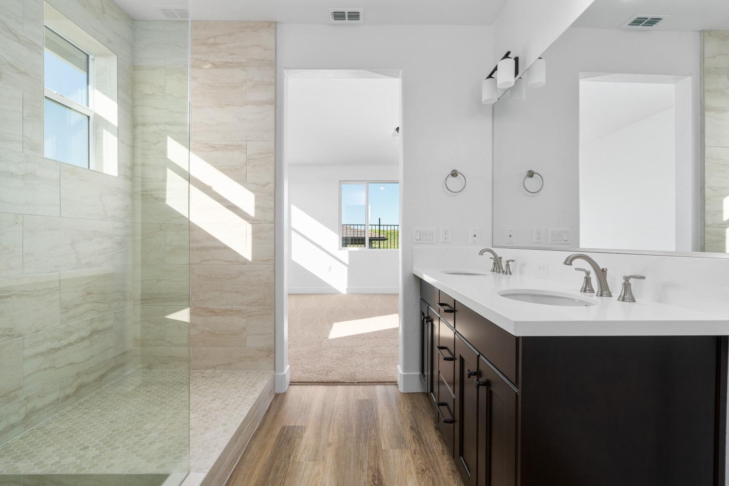 8184 Creek View, Friant, CA 93626