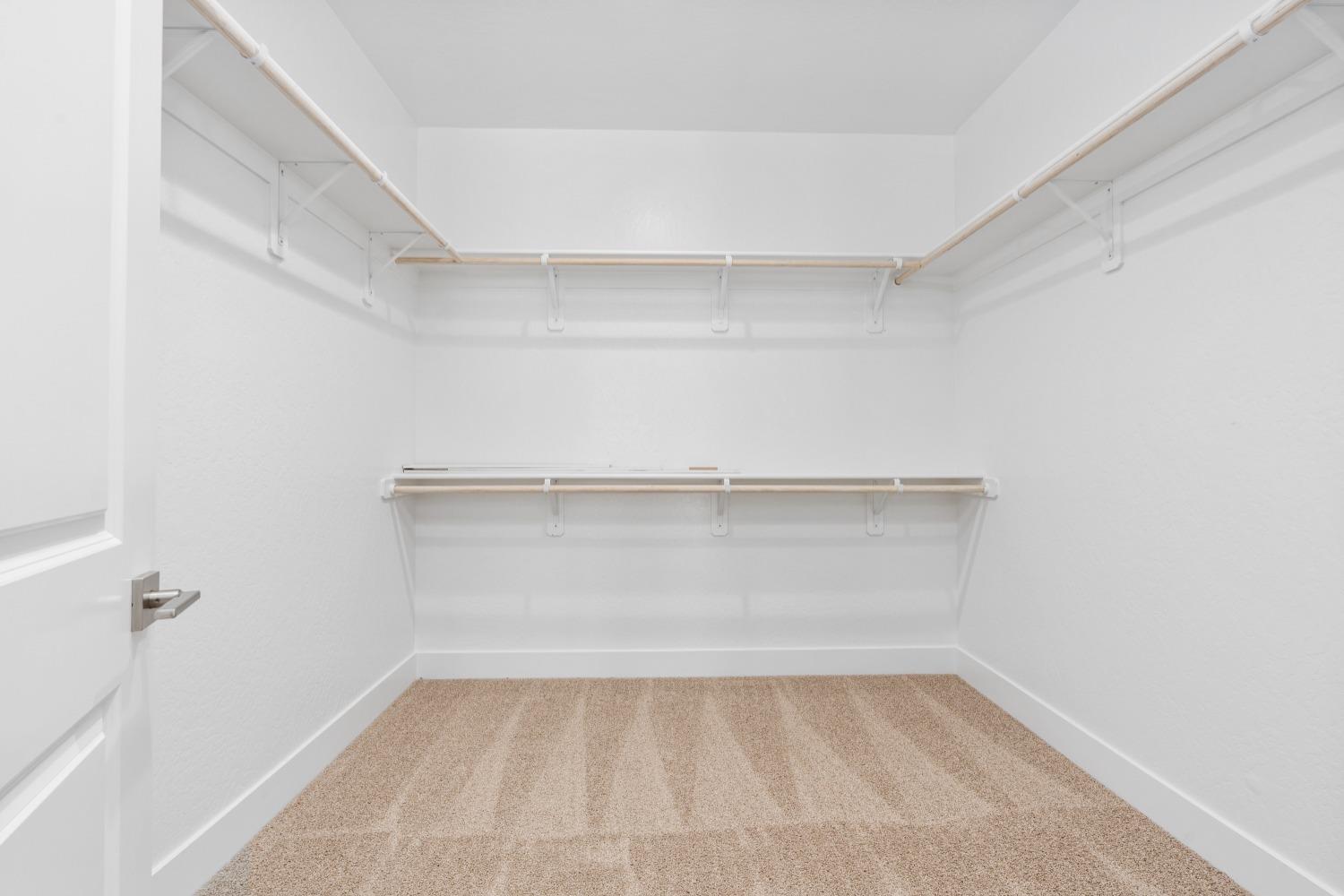 8184 Creek View, Friant, CA 93626