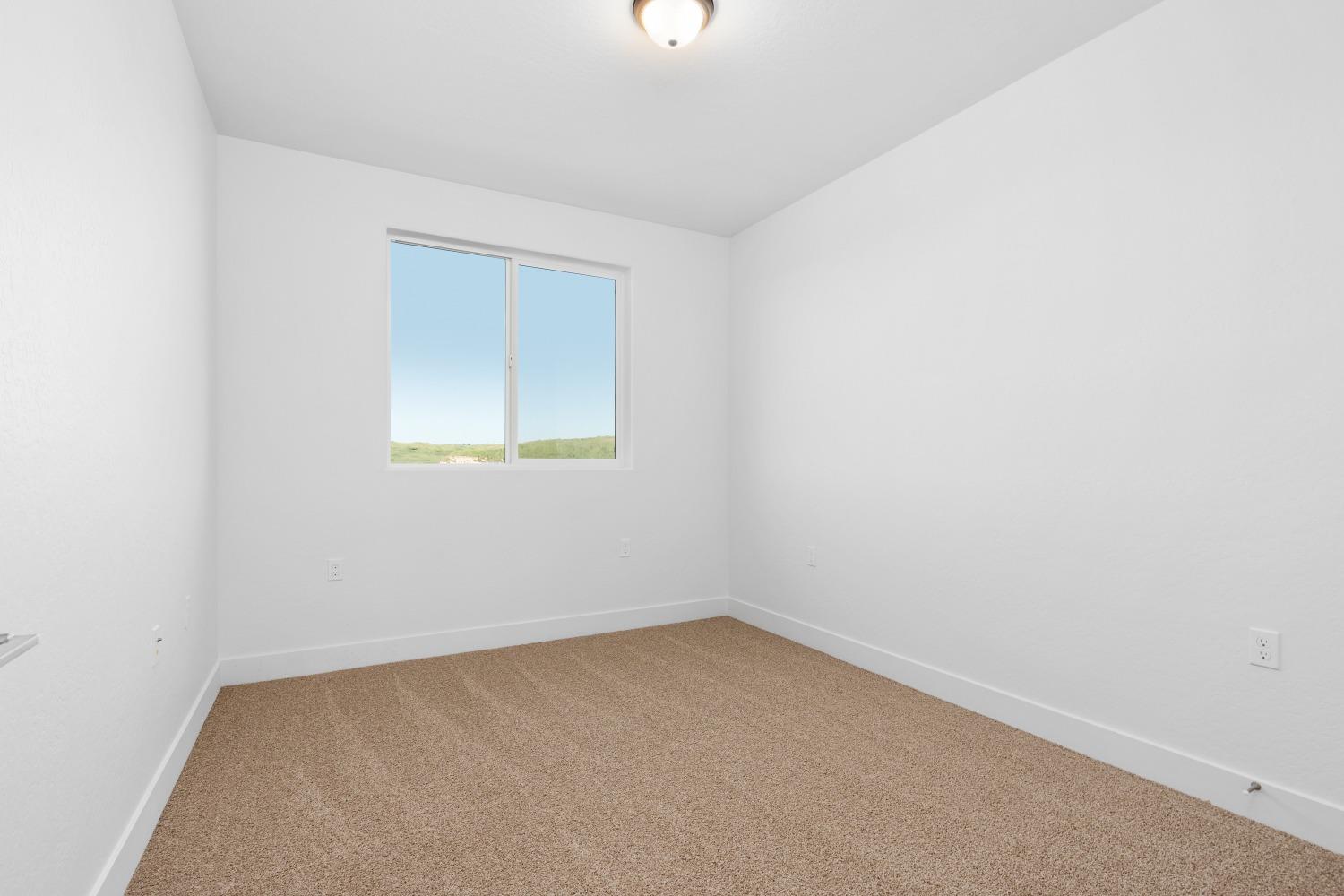 8184 Creek View, Friant, CA 93626