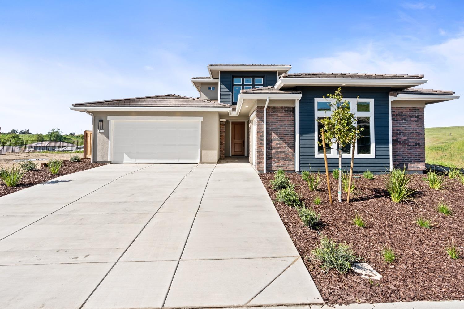 8184 Creek View, Friant, CA 93626