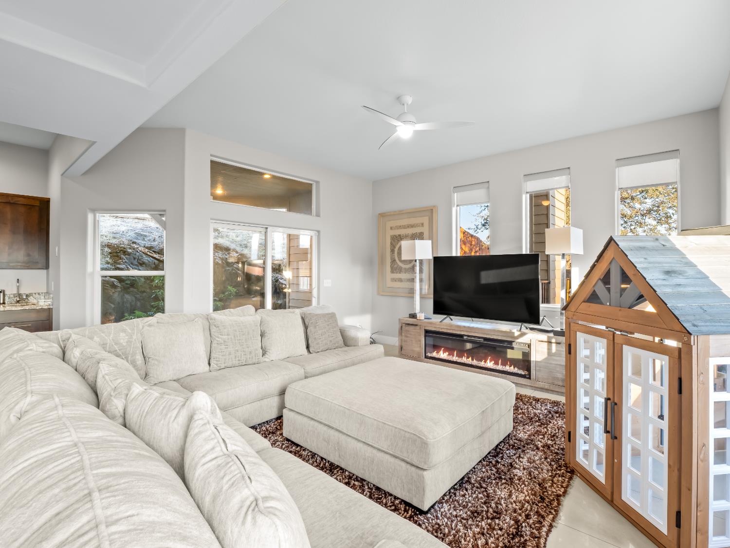 49351 Ralston Ridge, Friant, CA 93626