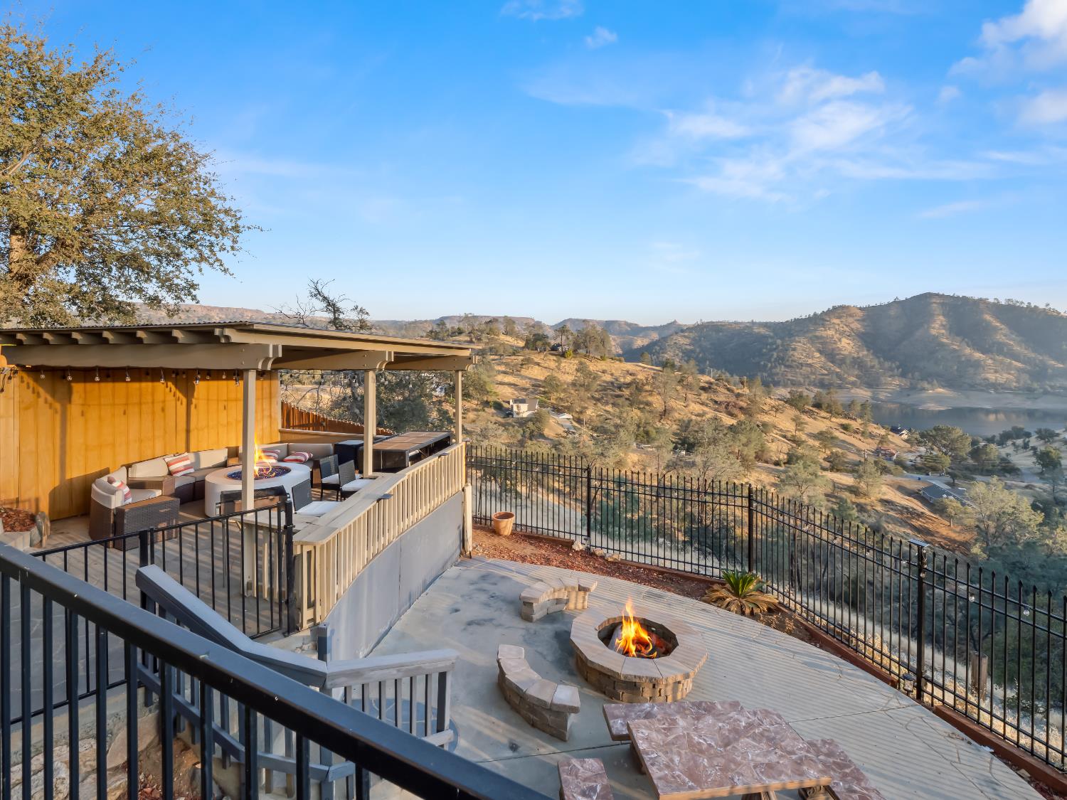 49351 Ralston Ridge, Friant, CA 93626