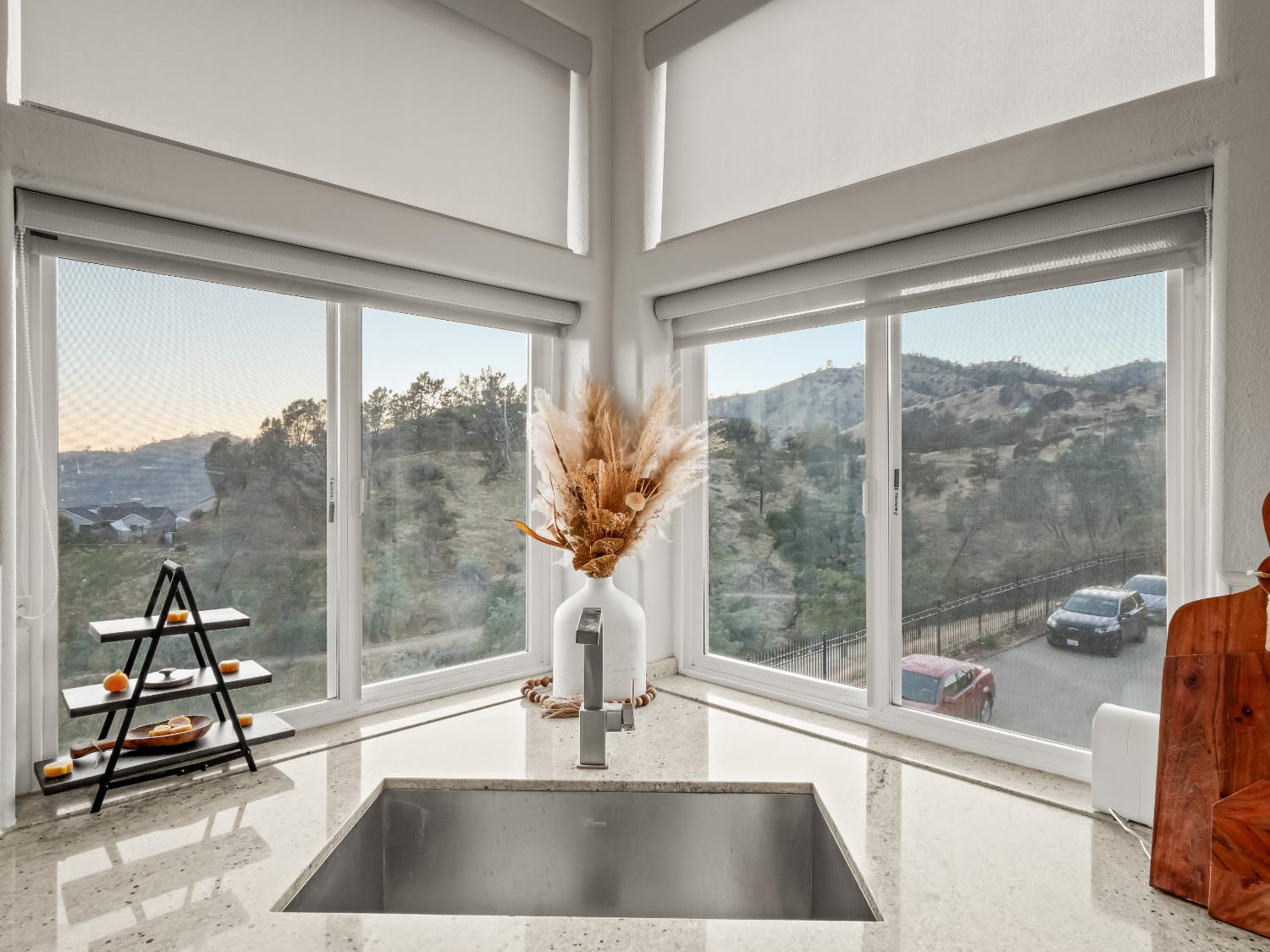 49351 Ralston Ridge, Friant, CA 93626