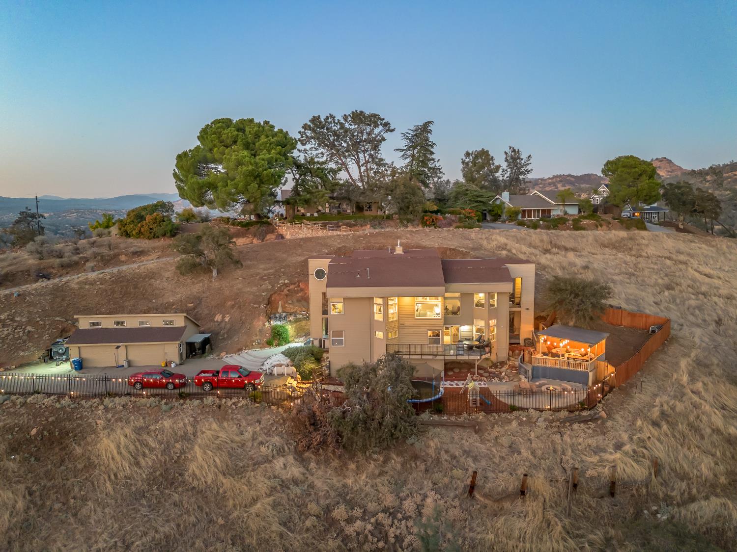 49351 Ralston Ridge, Friant, CA 93626