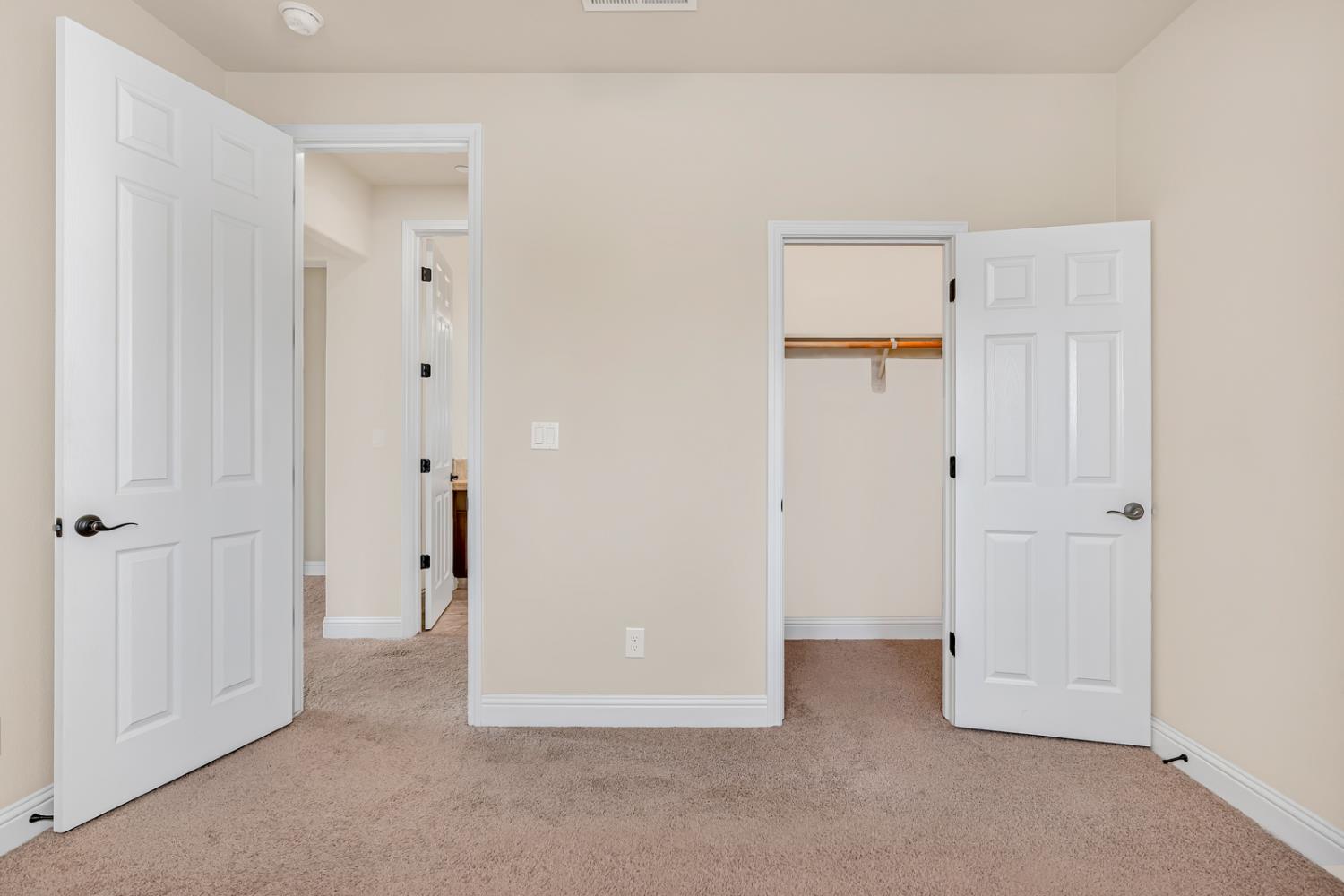 18677 Via Bellagio, Friant, CA 93626