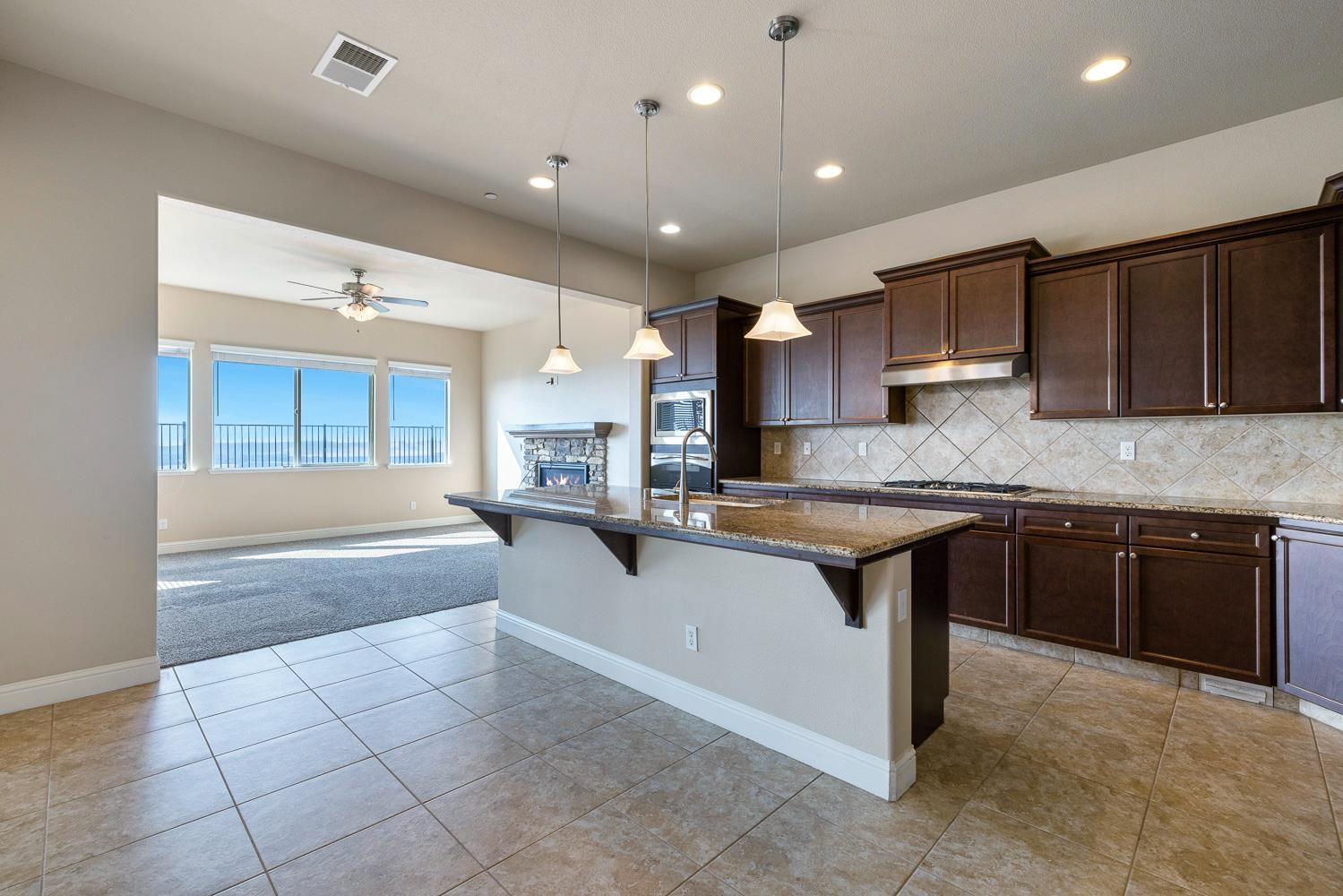 18978 Via Bellagio, Friant, CA 93626