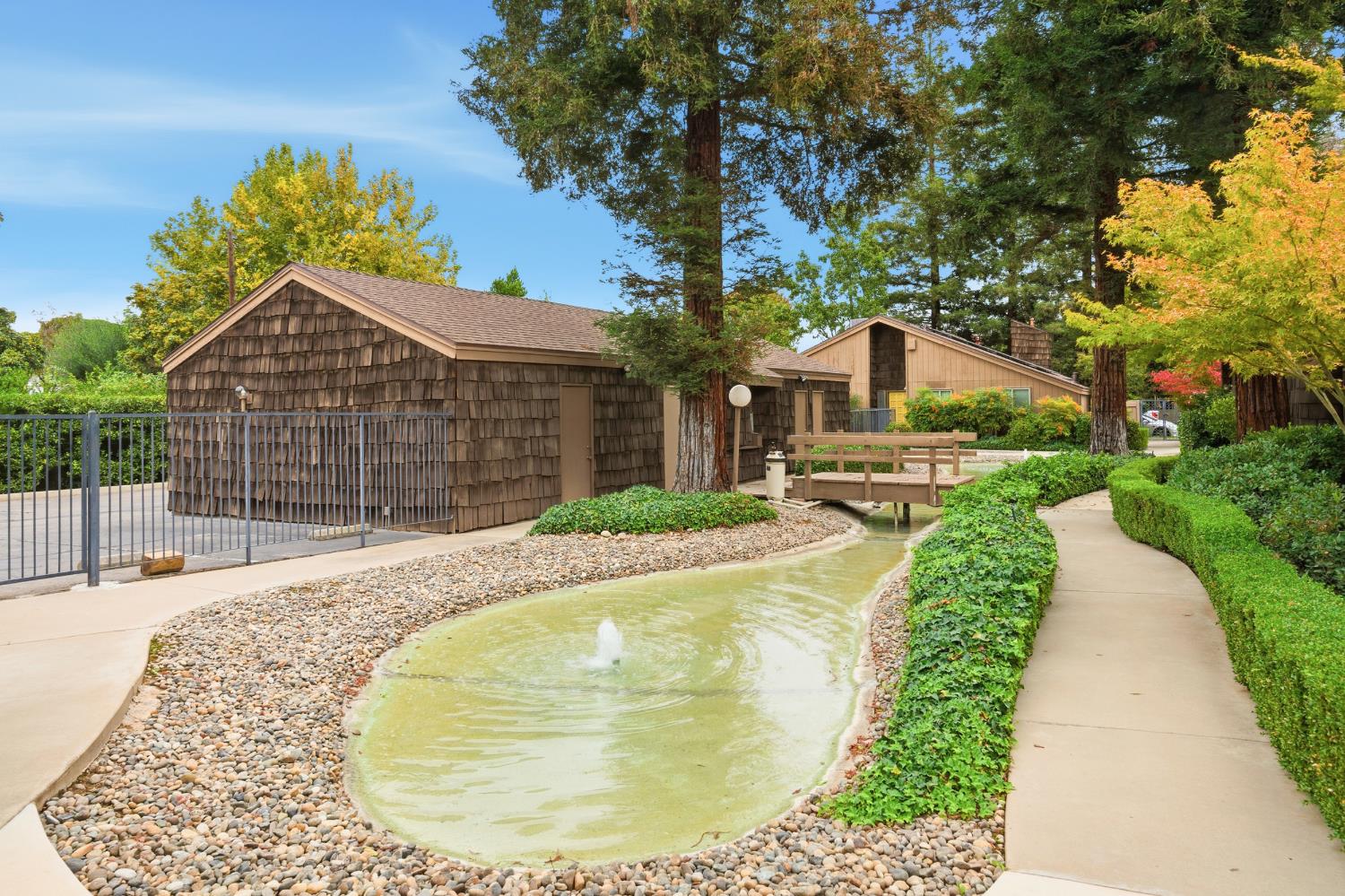 4869 N Harrison Ave #109, Fresno, CA 93704