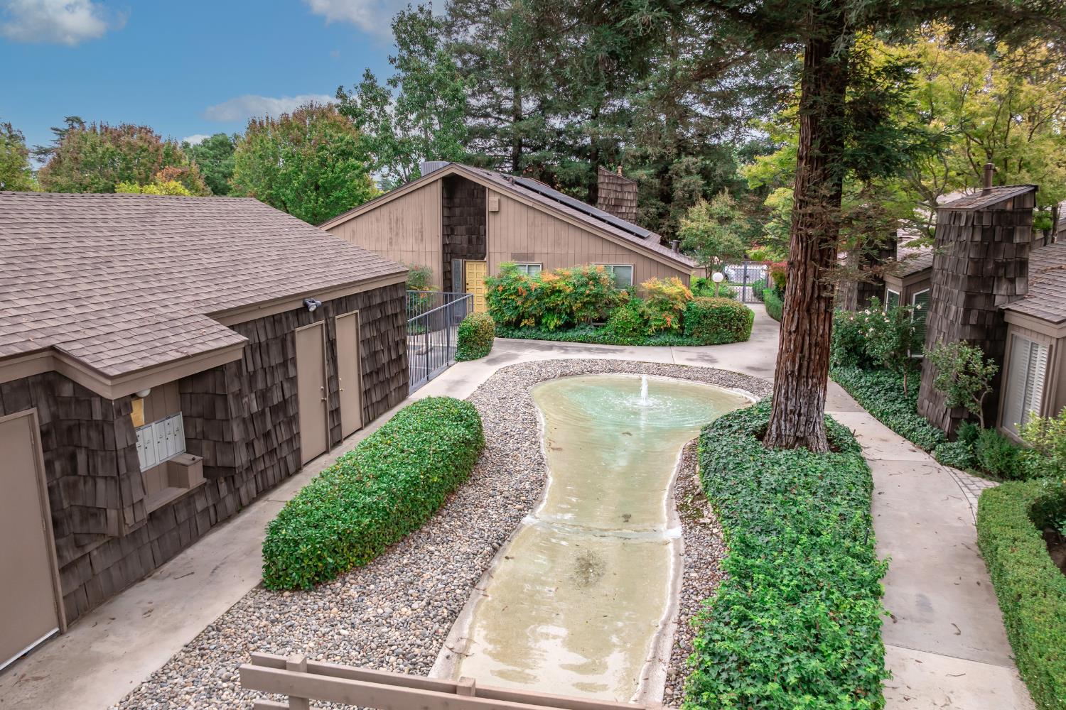 4869 N Harrison Ave #109, Fresno, CA 93704