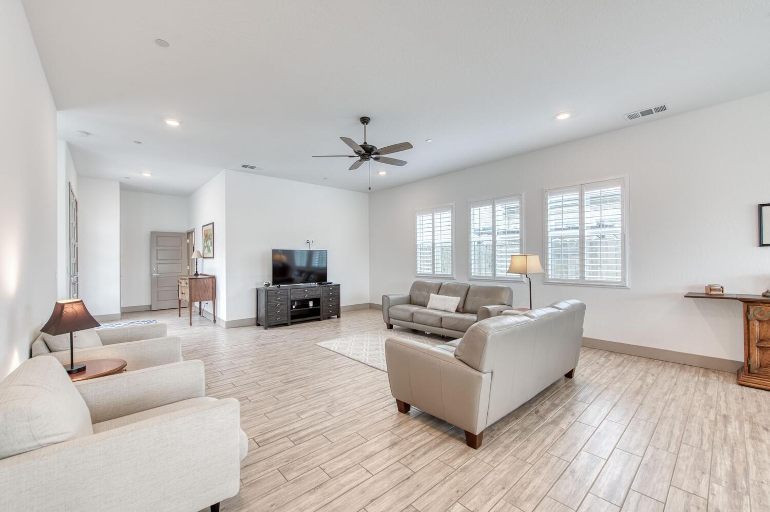 20092 Genteel Dr, Friant, CA 93626