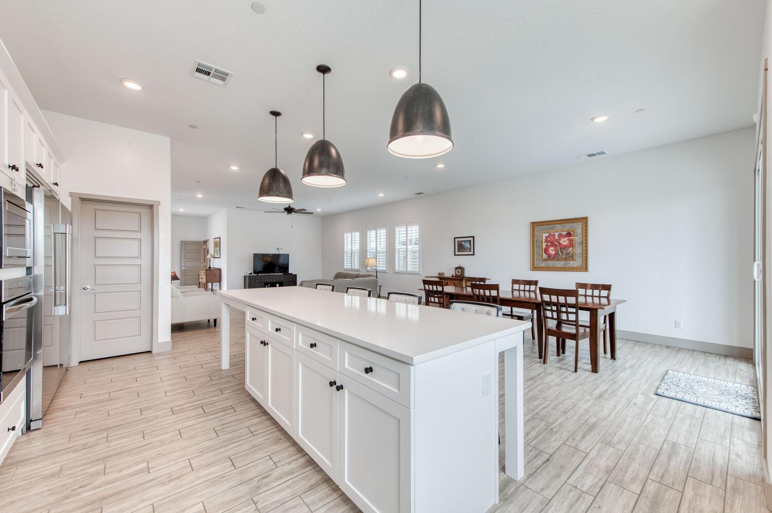 20092 Genteel Dr, Friant, CA 93626