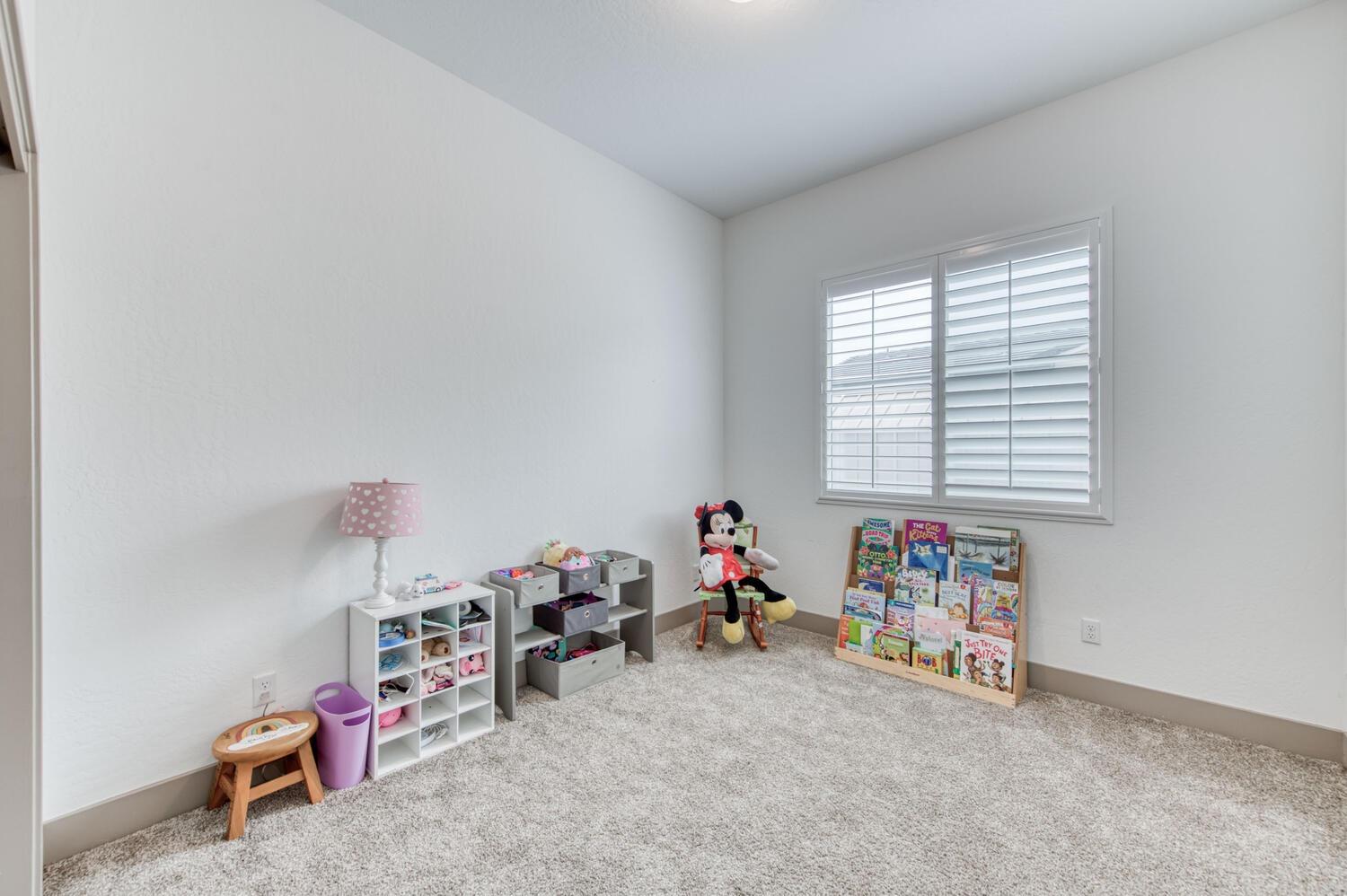 20092 Genteel Dr, Friant, CA 93626