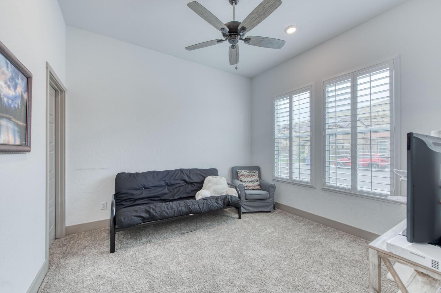 20092 Genteel Dr, Friant, CA 93626