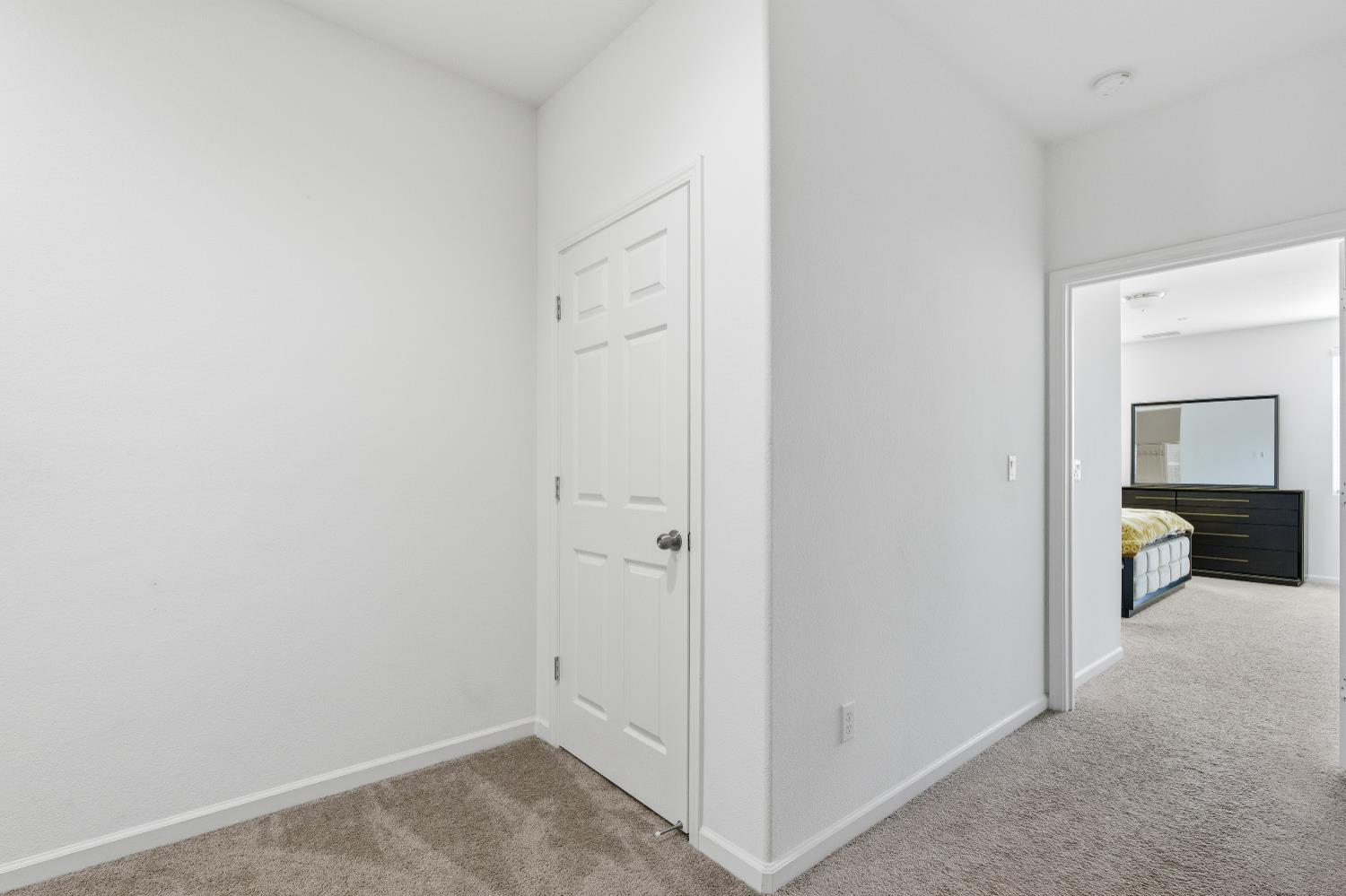 6433 W Acacia Ave, Fresno, CA 93723