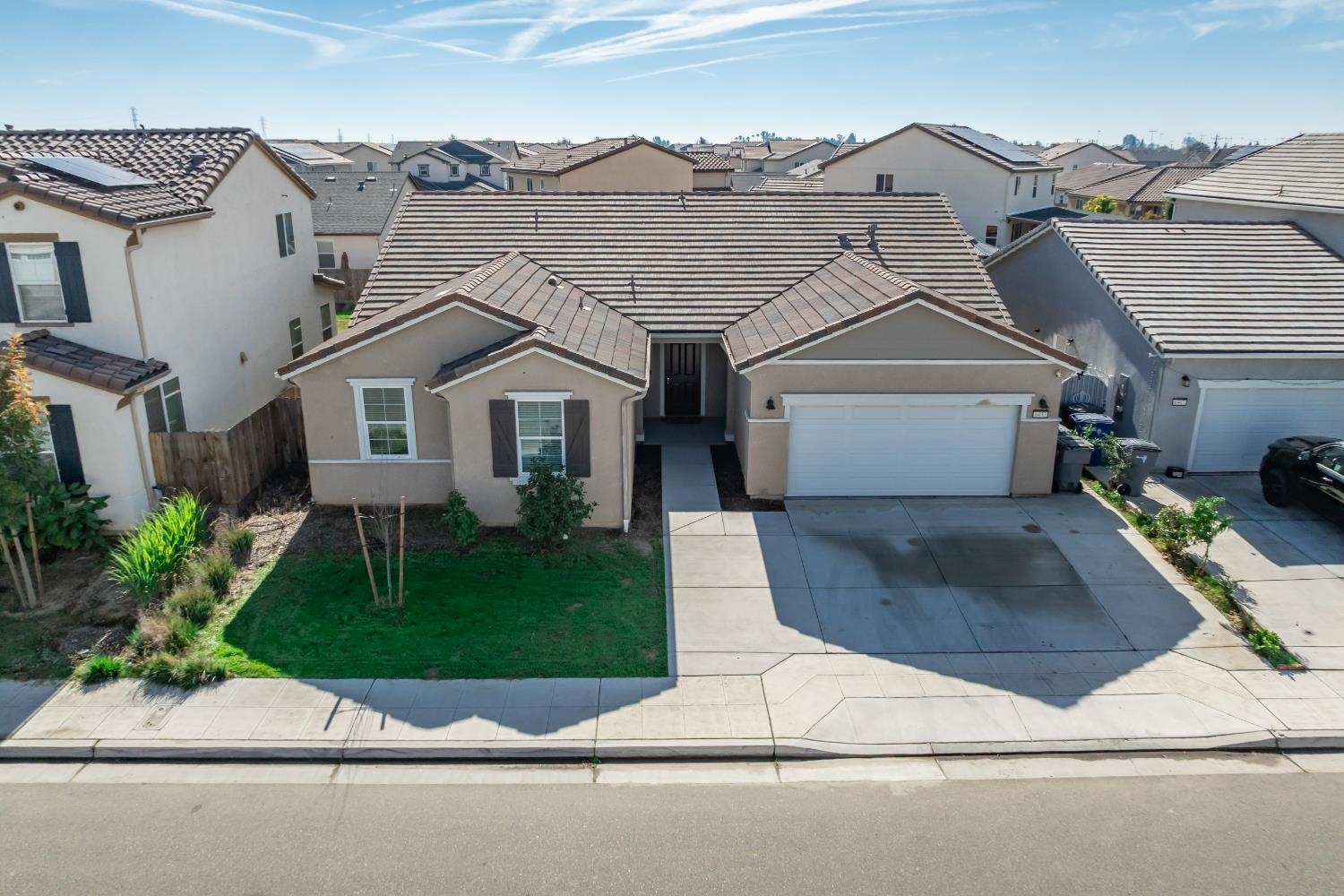 6433 W Acacia Ave, Fresno, CA 93723