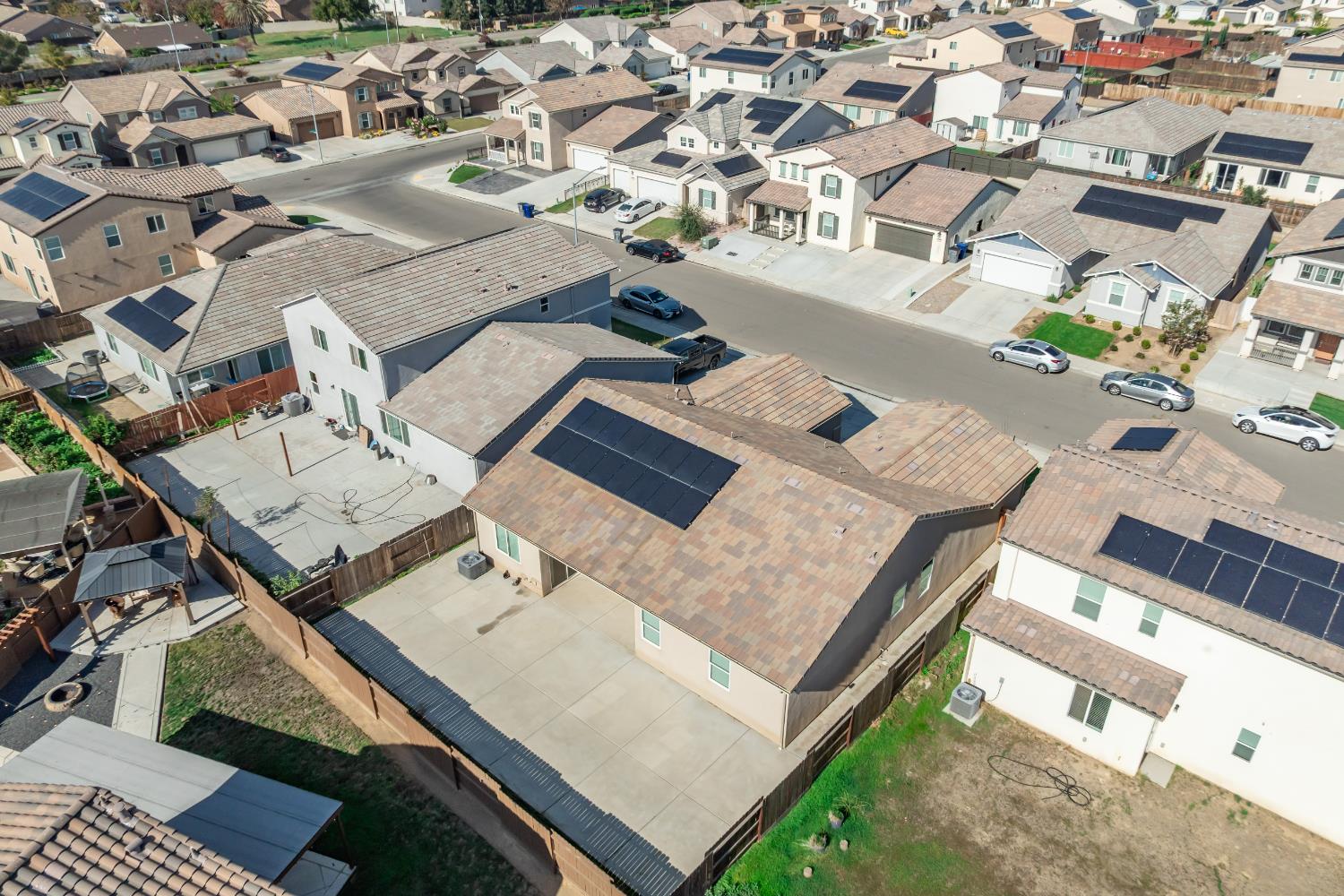 6433 W Acacia Ave, Fresno, CA 93723