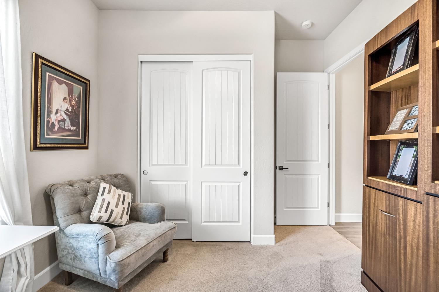 19719 Desert Willow Ln, Friant, CA 93626