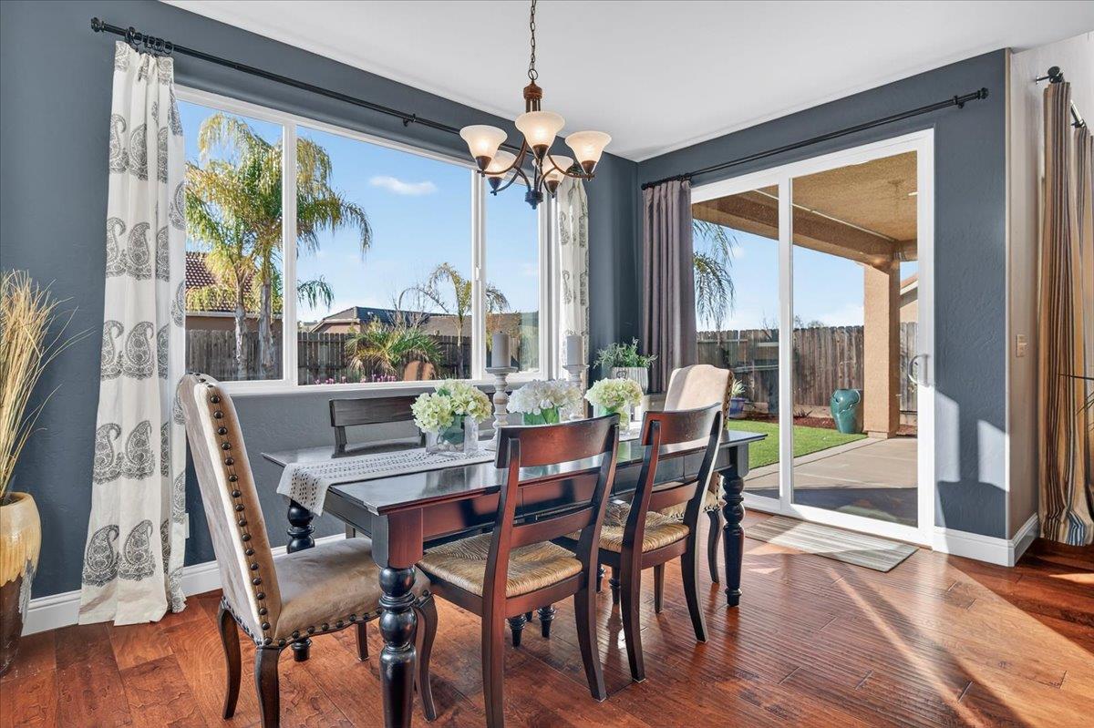 21238 Lago Bello Ln, Friant, CA 93626