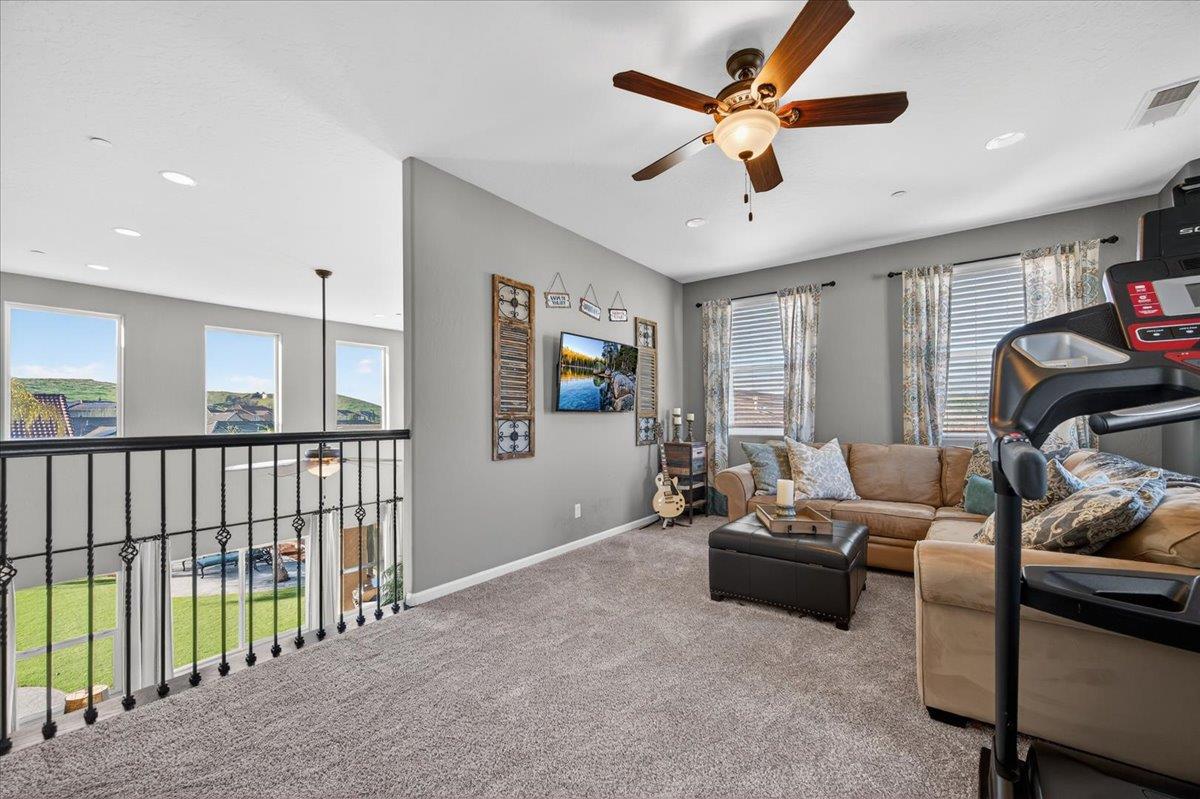 21238 Lago Bello Ln, Friant, CA 93626