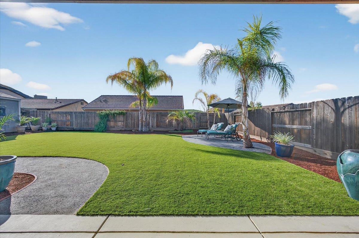 21238 Lago Bello Ln, Friant, CA 93626