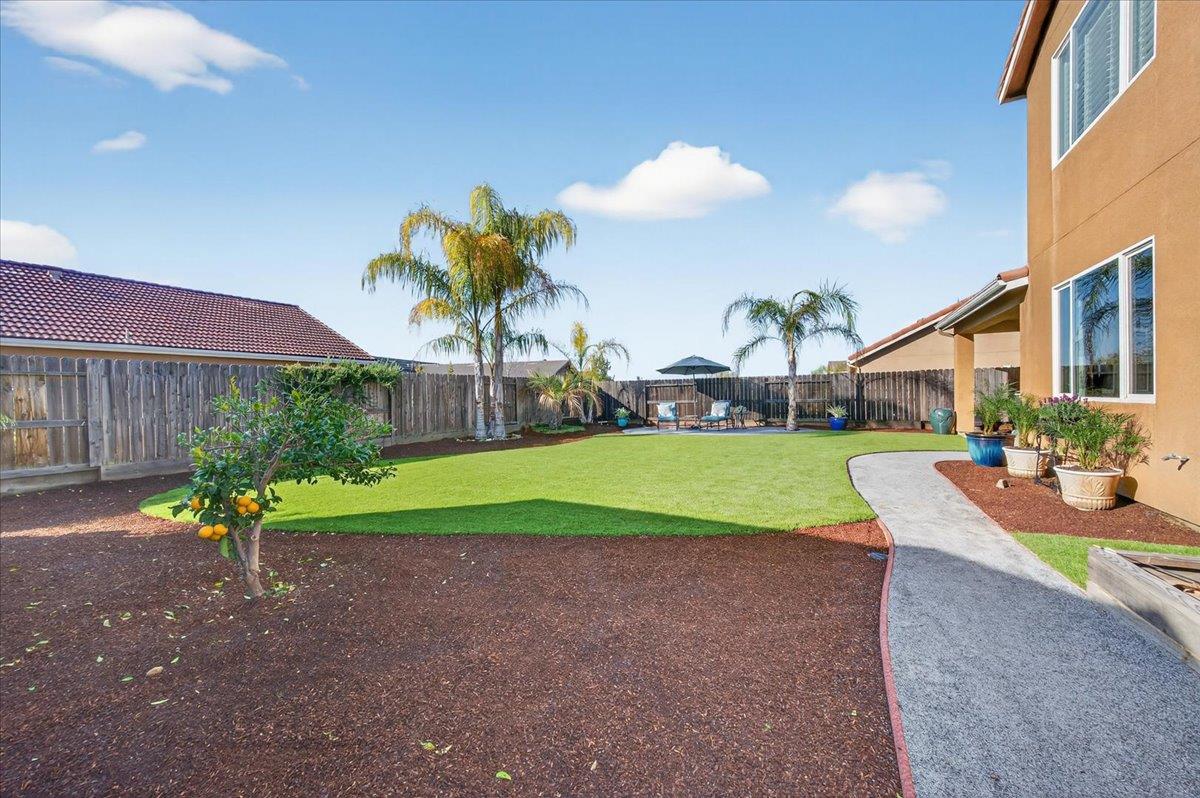 21238 Lago Bello Ln, Friant, CA 93626