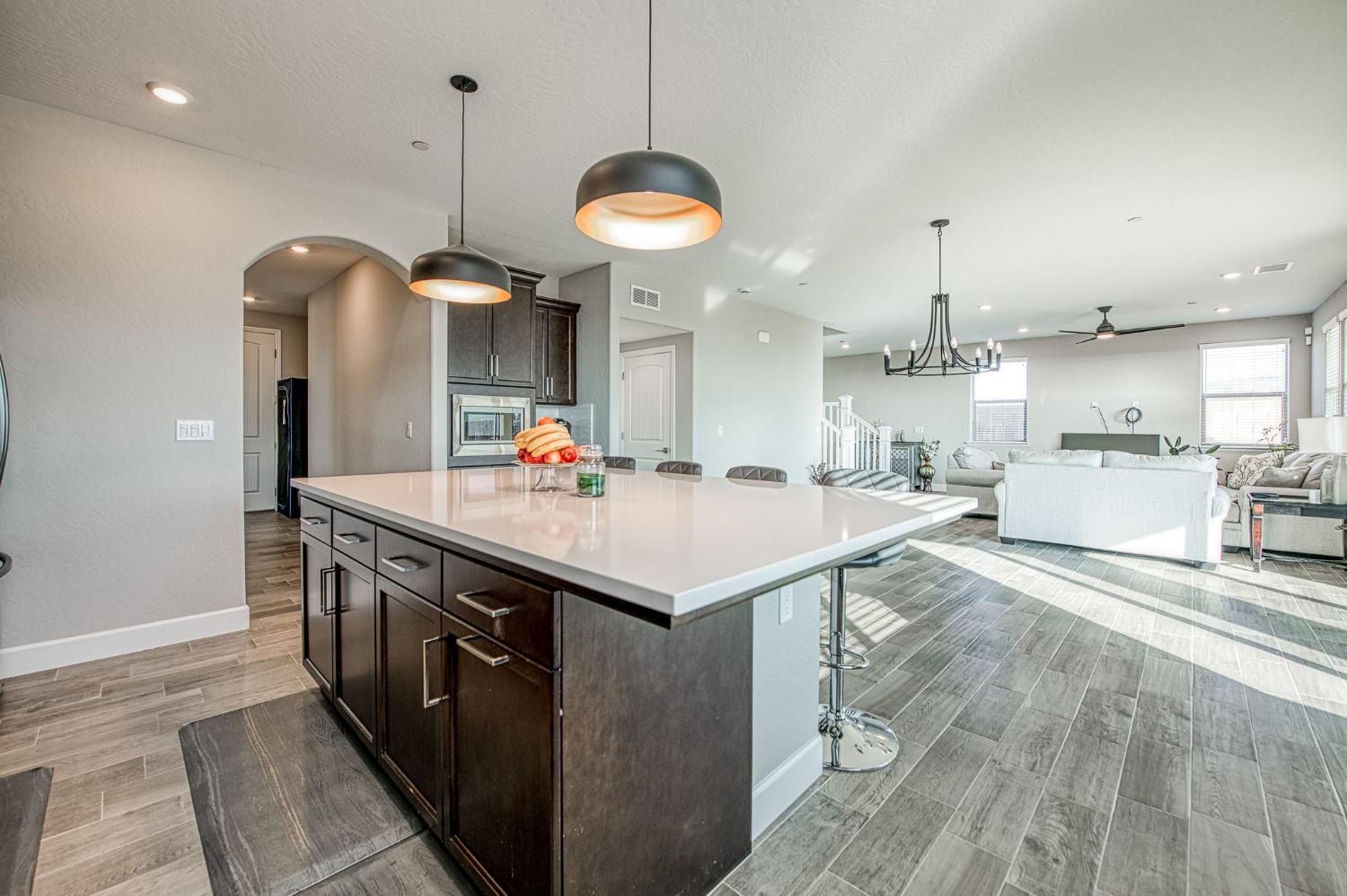 19733 Desert Willow Ln, Friant, CA 93626