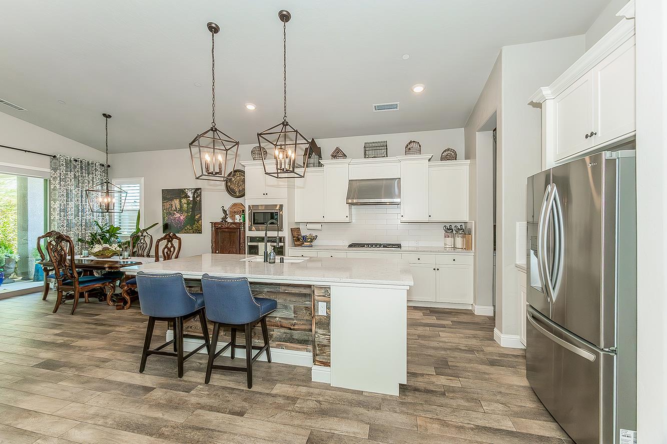 19732 Desert Willow Ln, Friant, CA 93626