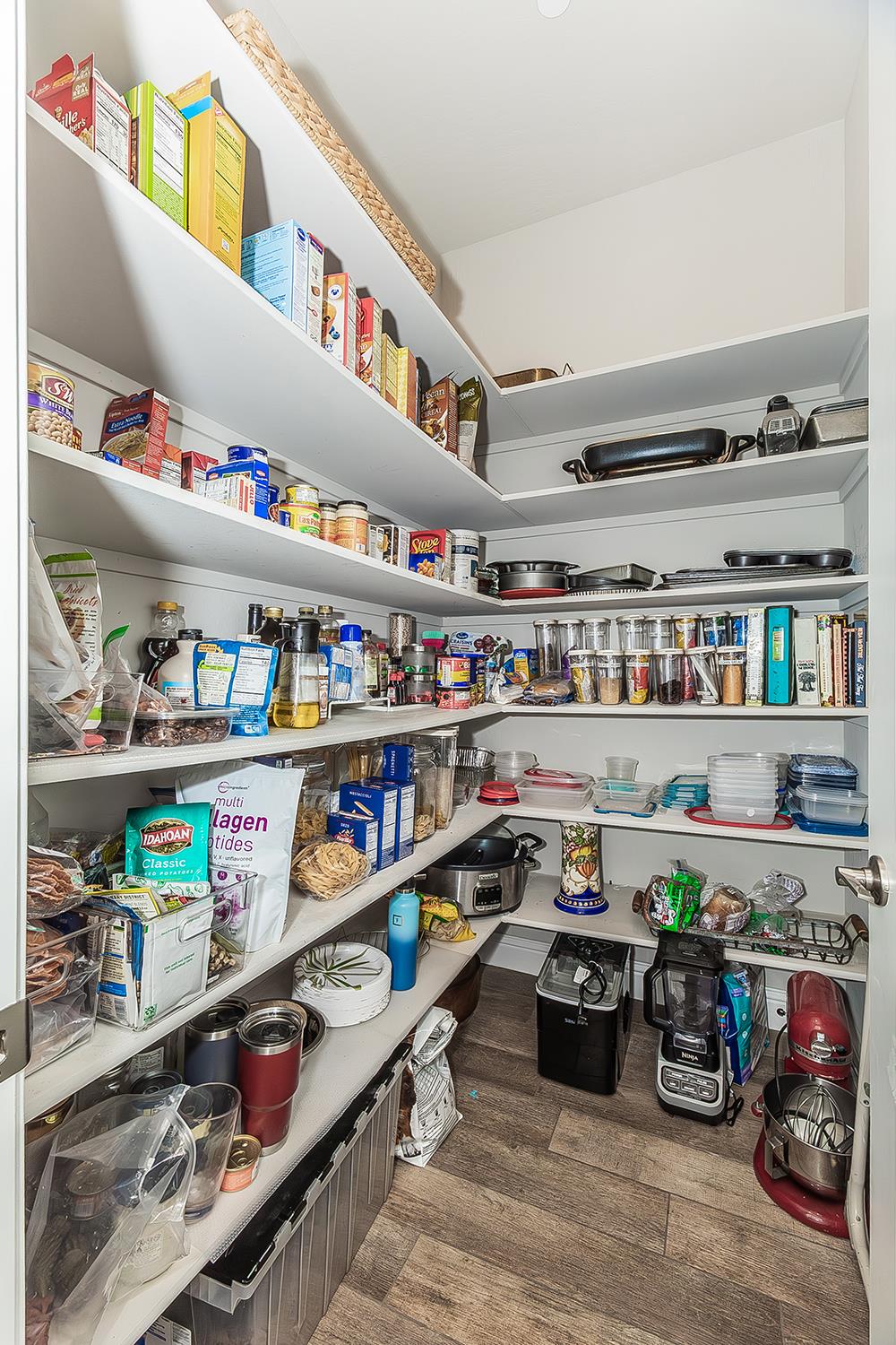 19732 Desert Willow Ln, Friant, CA 93626