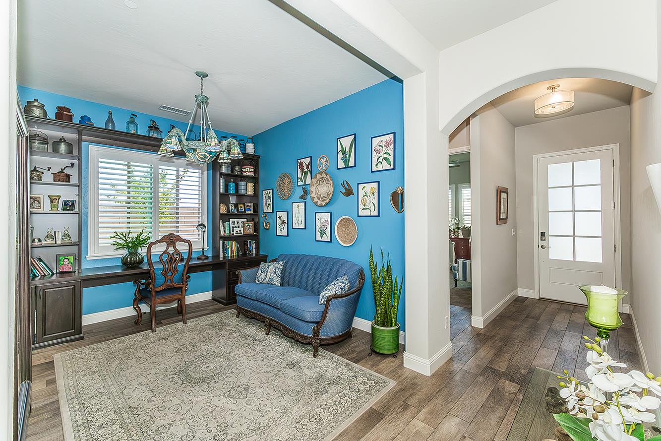 19732 Desert Willow Ln, Friant, CA 93626