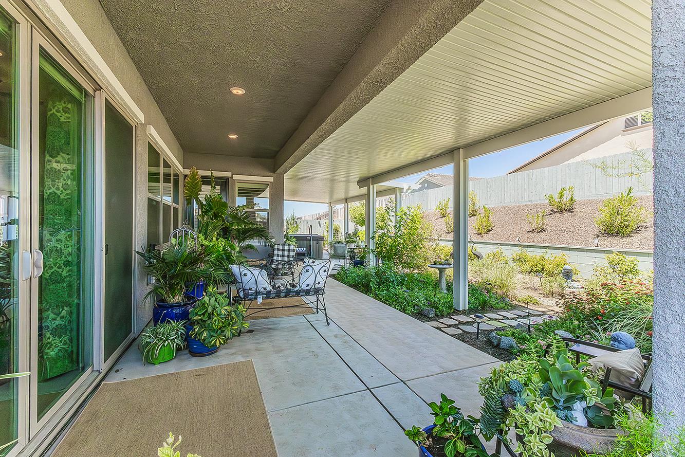 19732 Desert Willow Ln, Friant, CA 93626