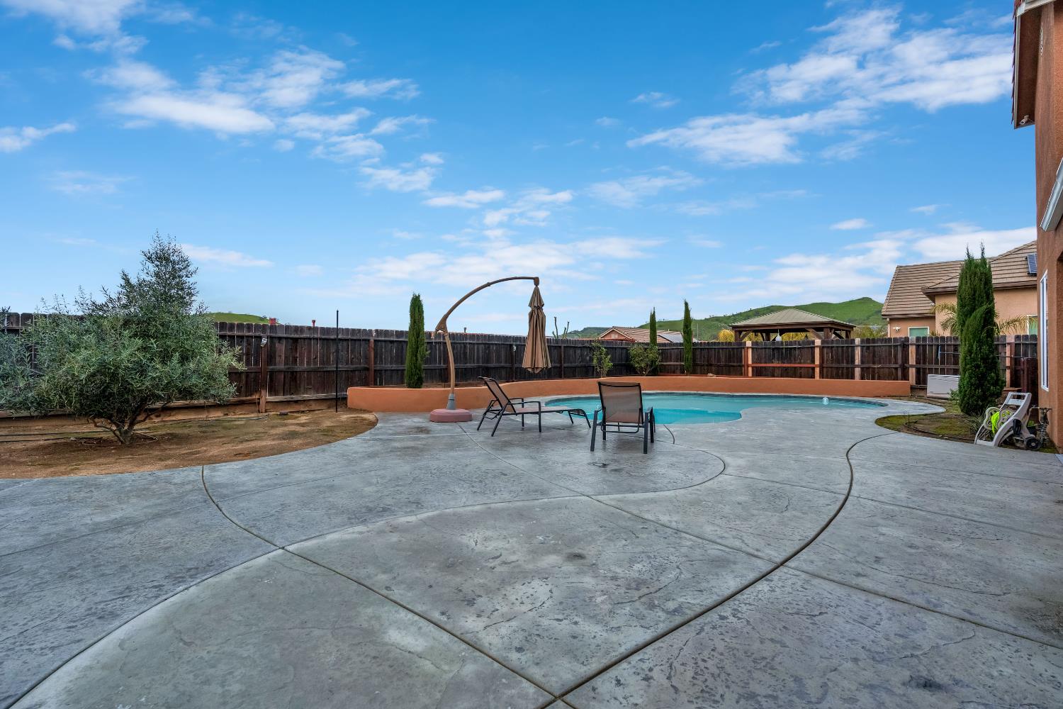 21261 Tramonto Ln, Friant, CA 93626