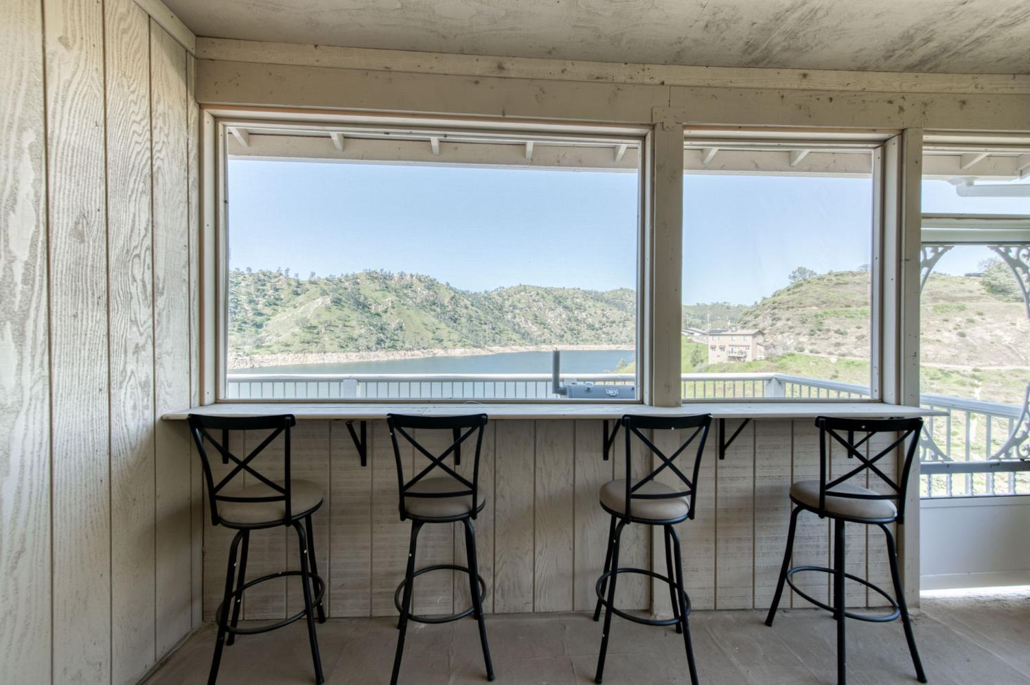 28053 Sky Harbour Rd, Friant, CA 93626