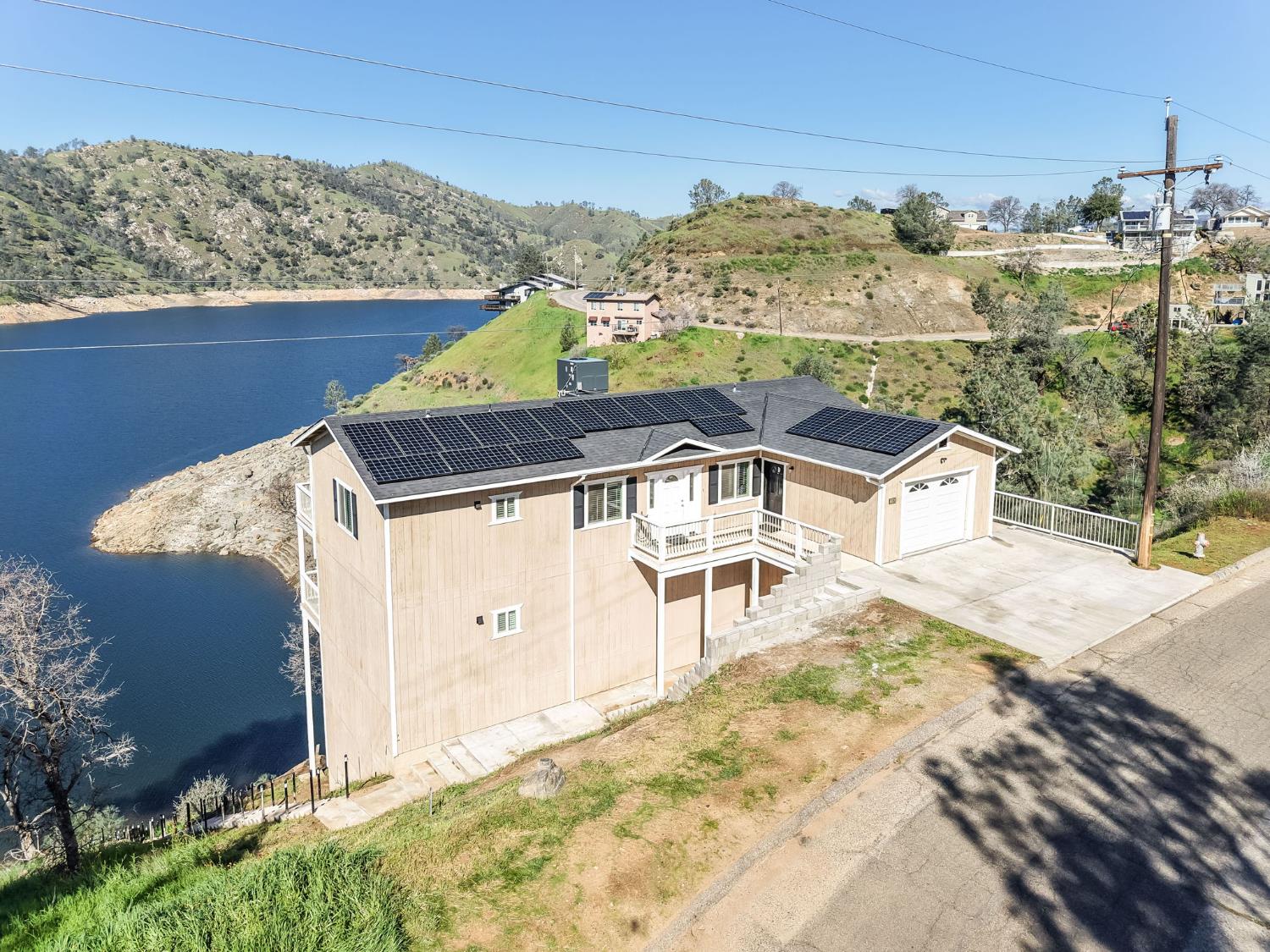 28053 Sky Harbour Rd, Friant, CA 93626