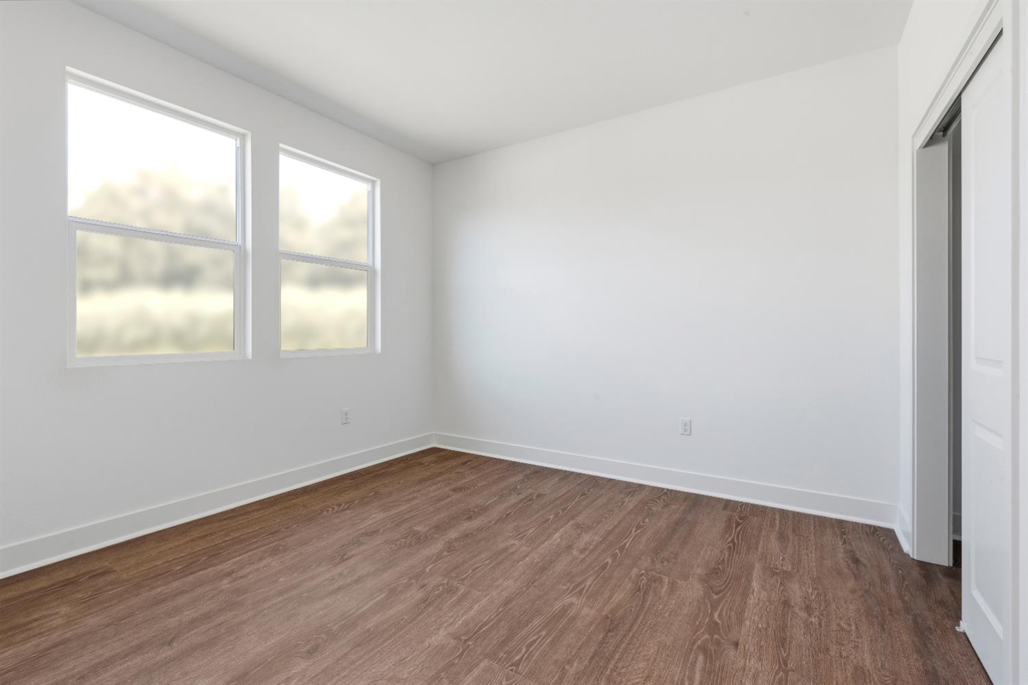 8105 Cottonwood Dr, Friant, CA 93626