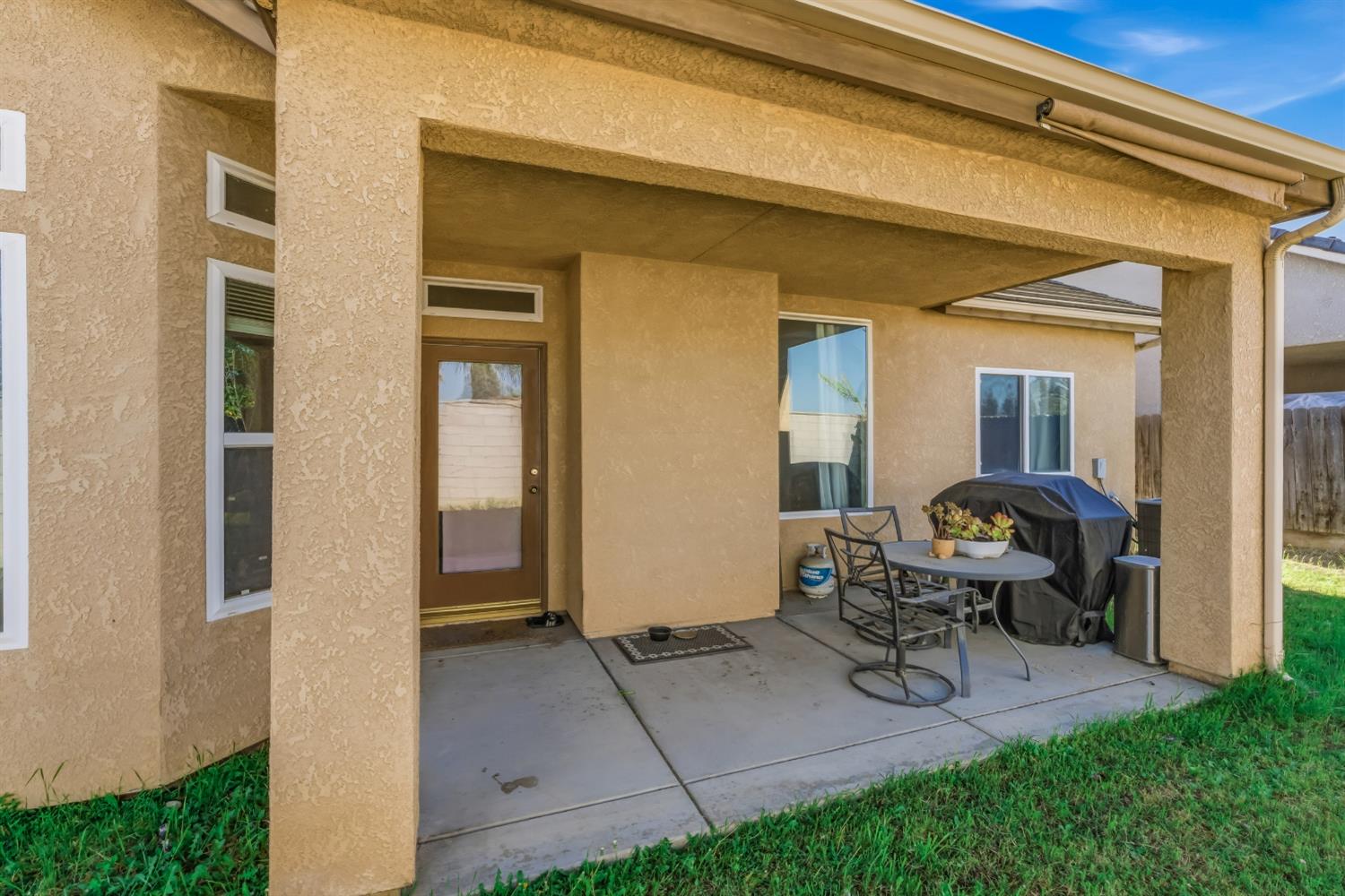 5659 N Brent Ave, Fresno, CA 93723